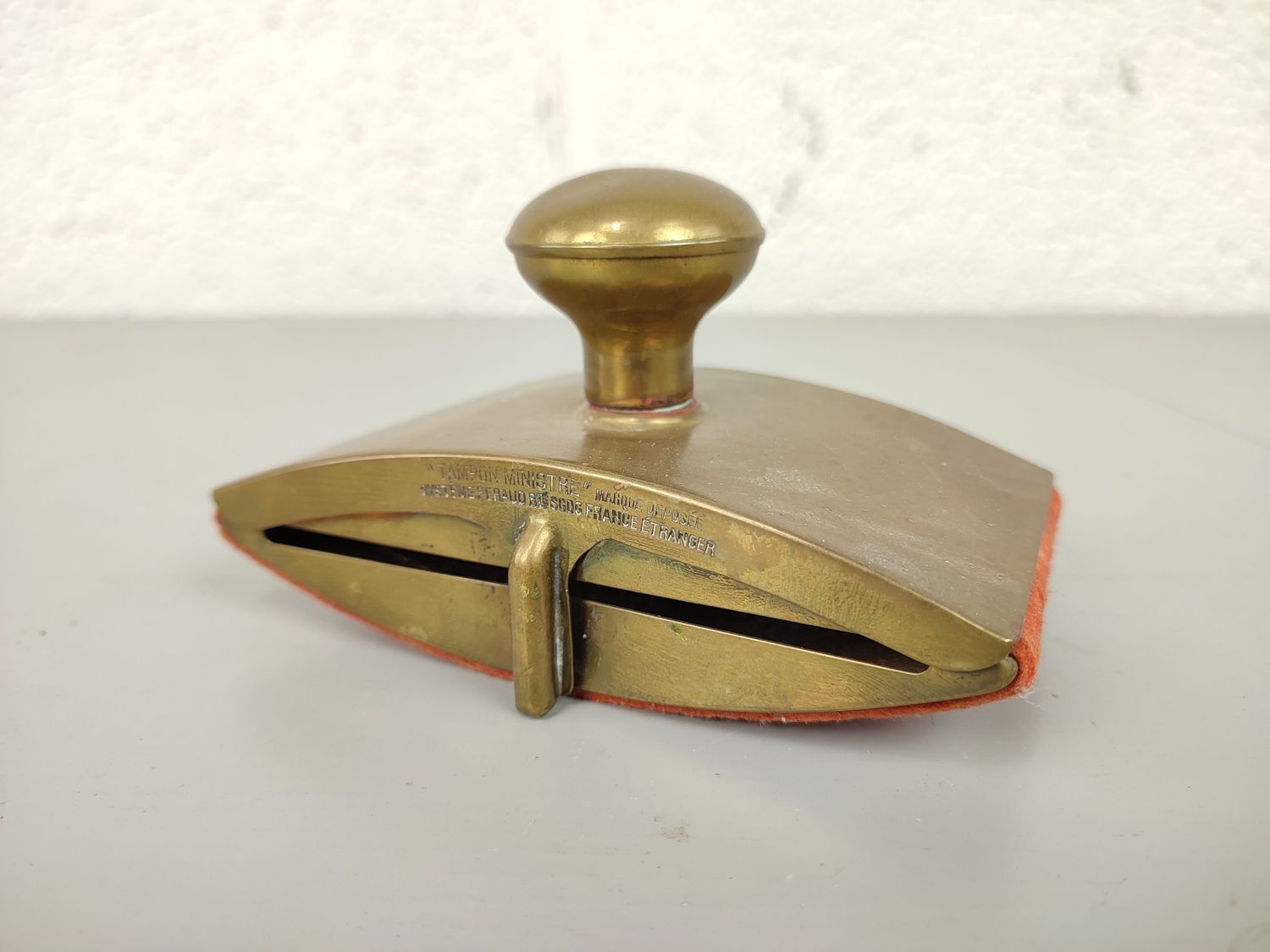 Brass blotter, system feraud