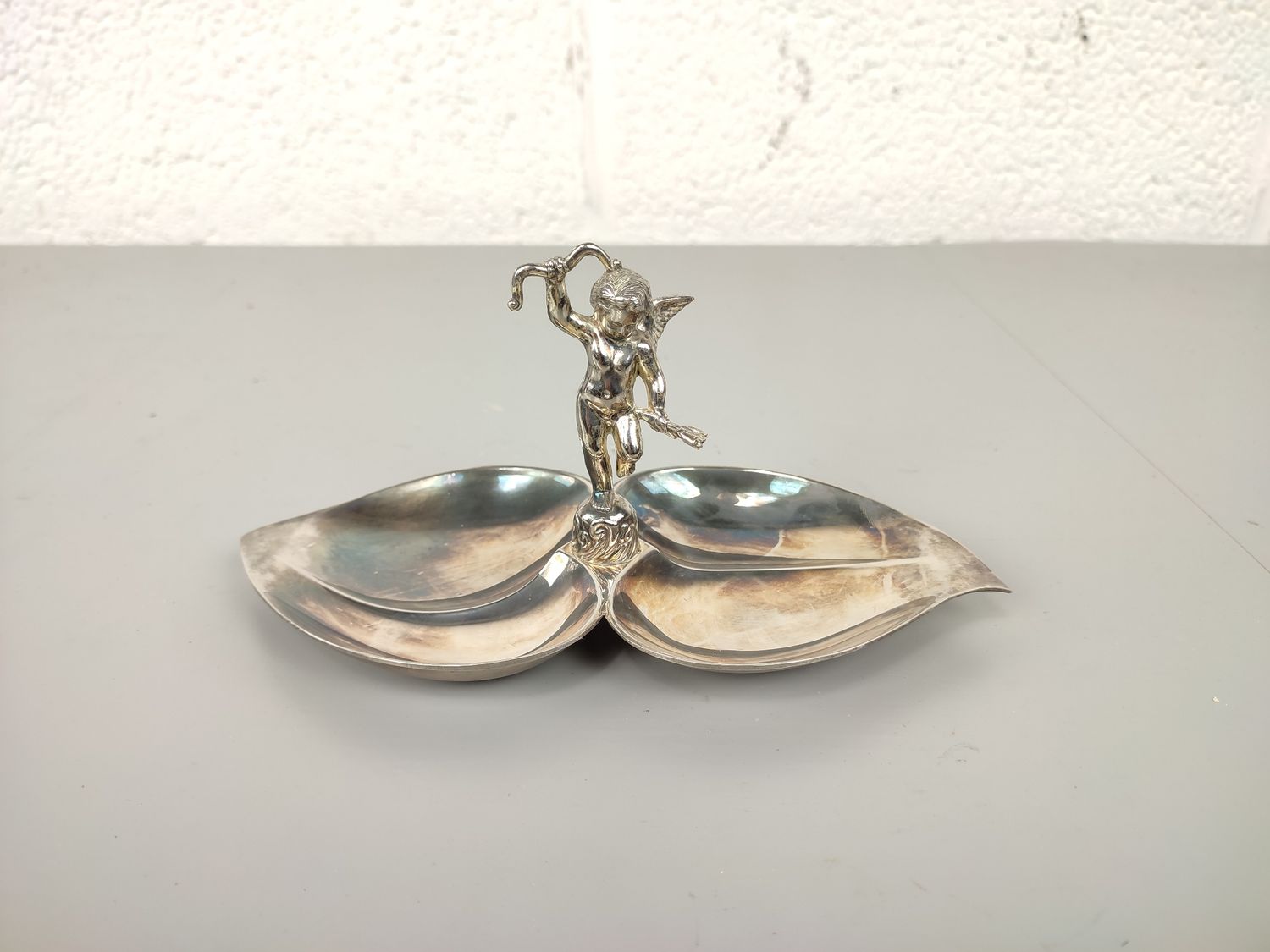 Silver plated bowl with Cupid
