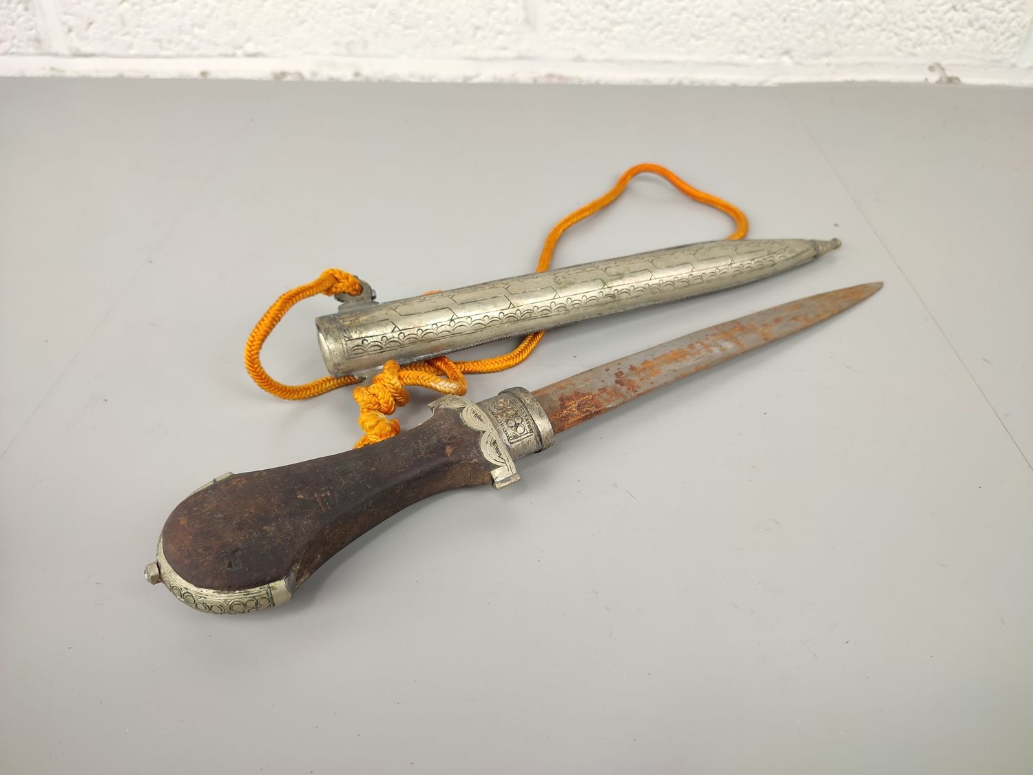 Maroccan Genoui dagger