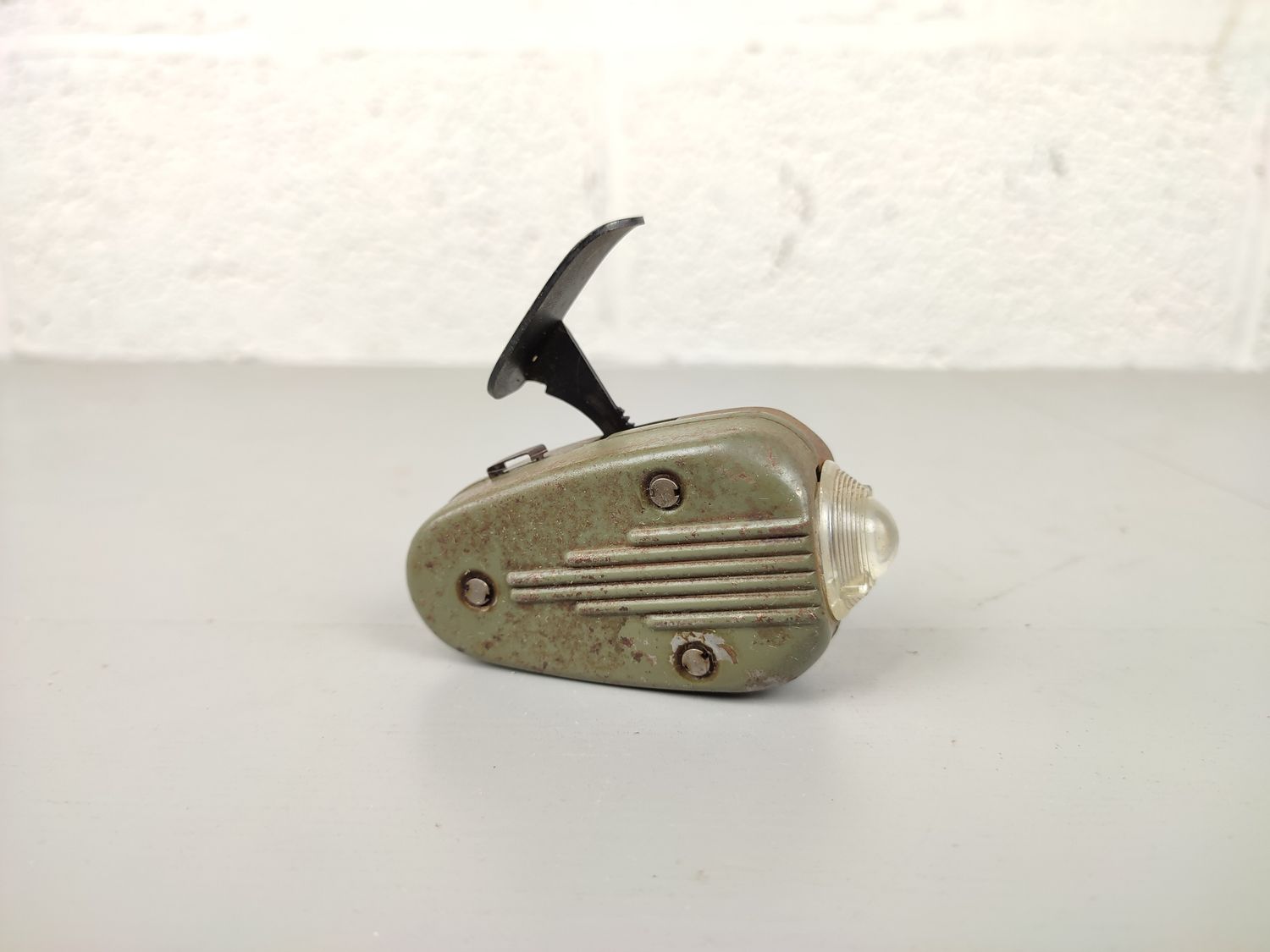 Old knijpkat flashlight ww2