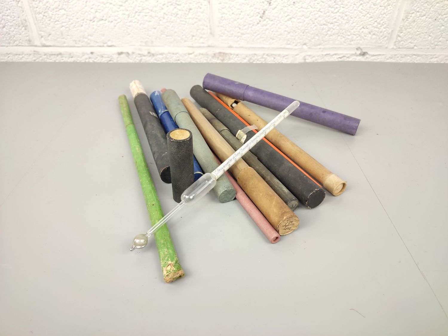 10 different glass densimeters
