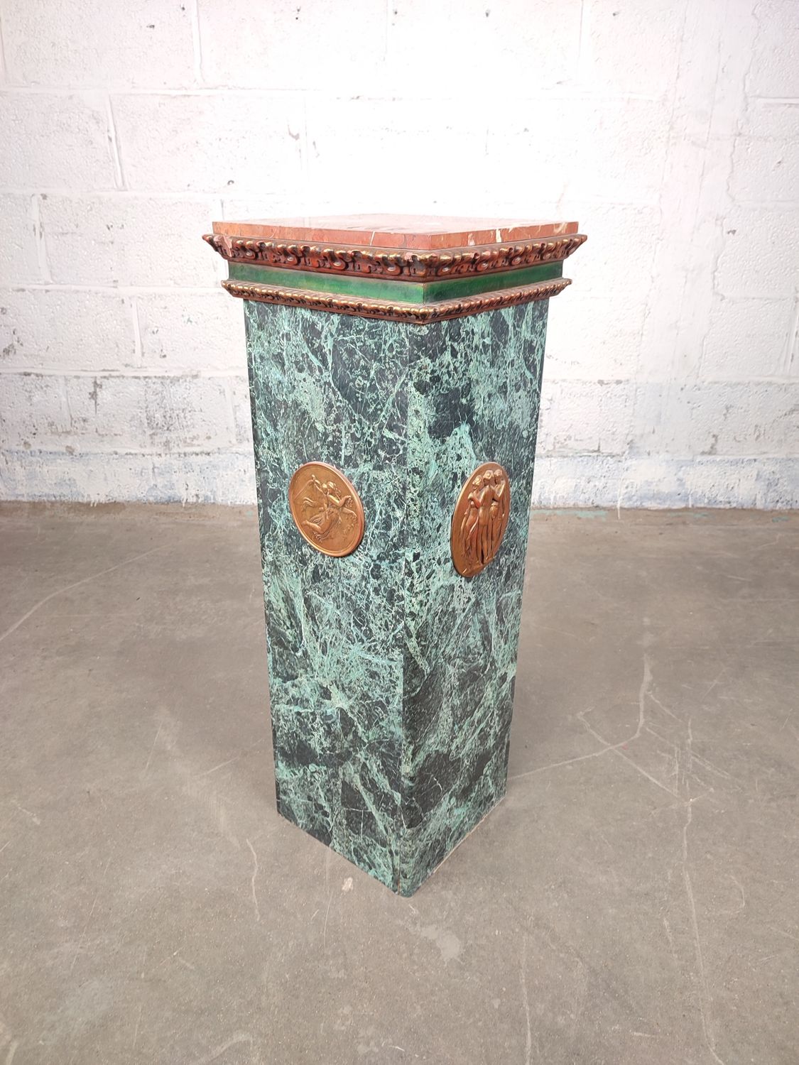 Large formica column