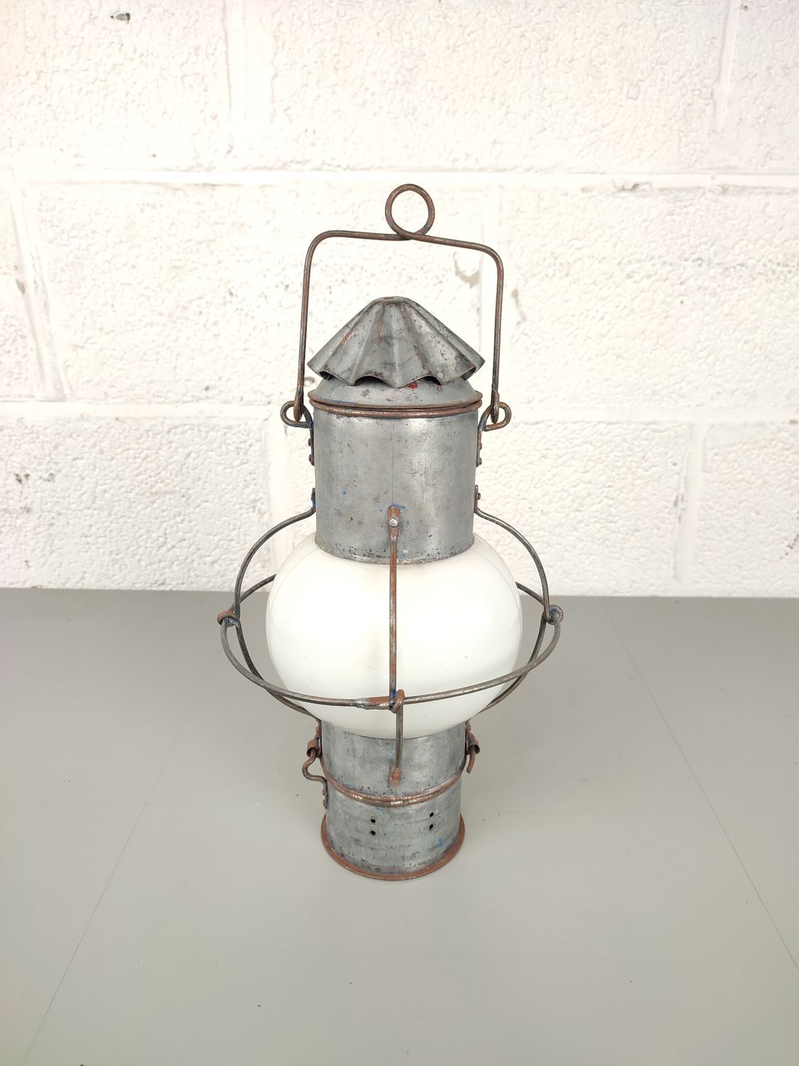 Ship lantern wit milk glass