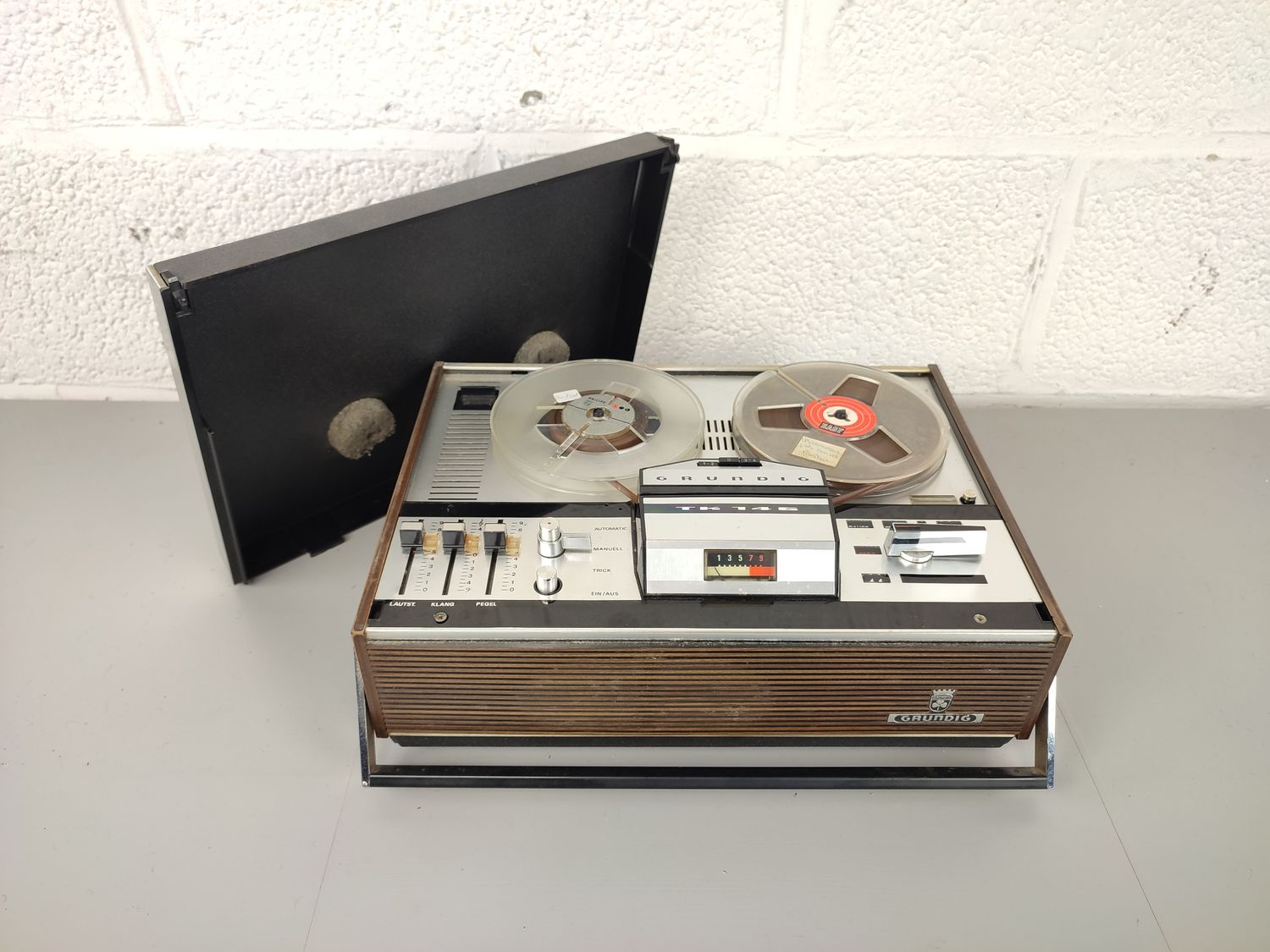 Grundig TK 146 tape recorder