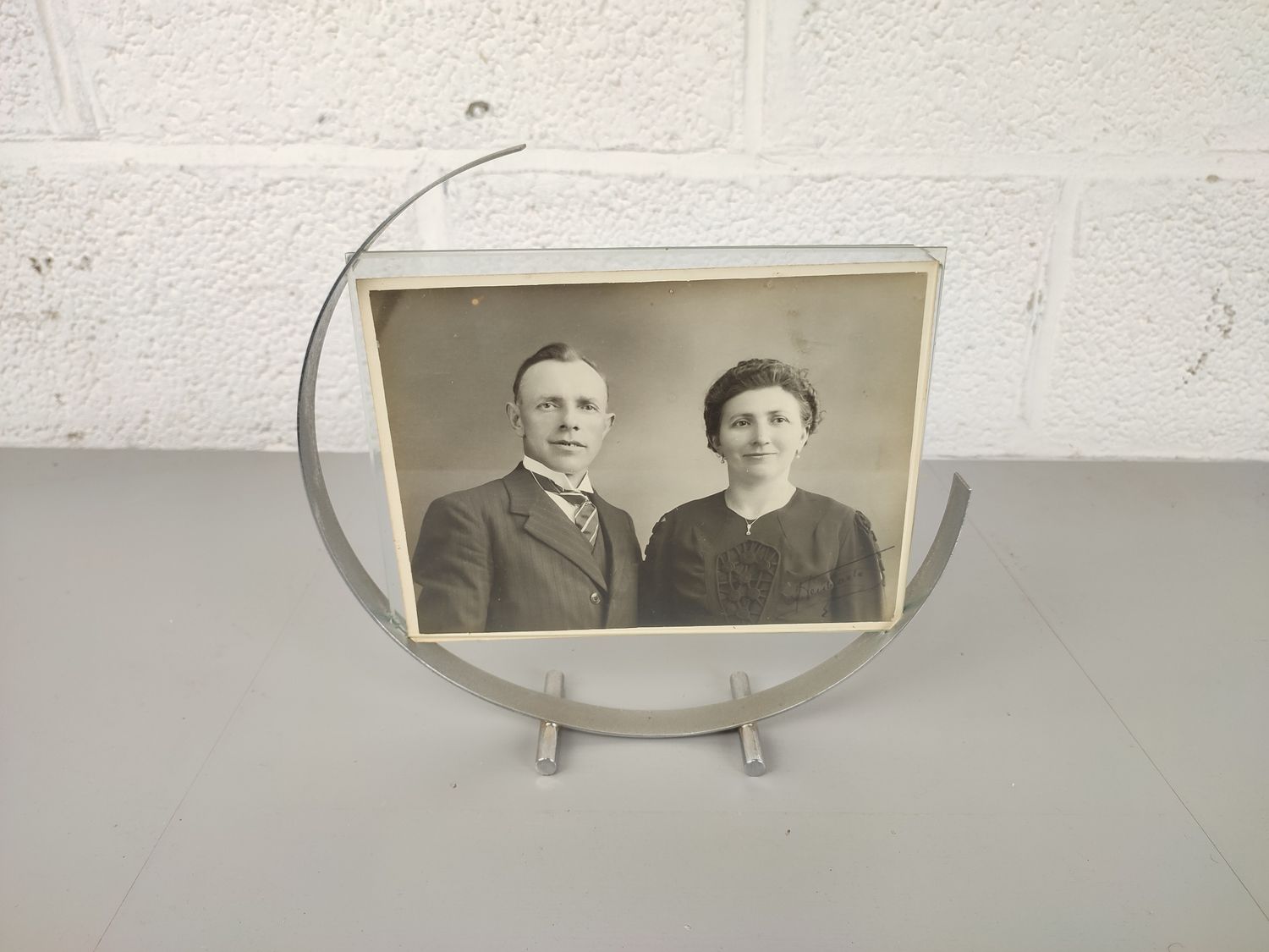 Art deco photo frame