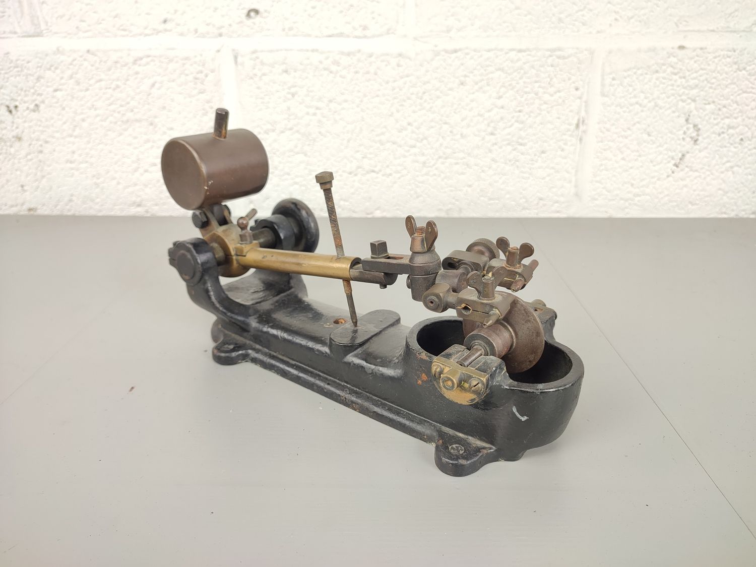 Antique diamont cutter