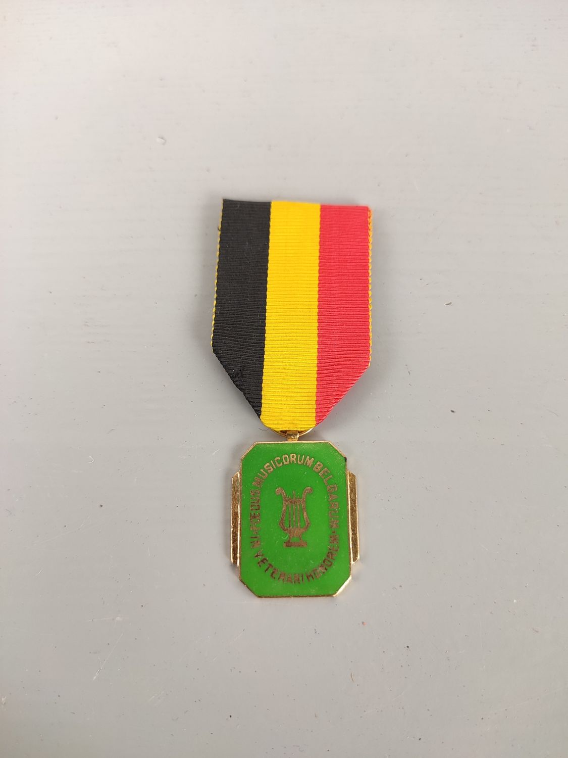 Musical medal