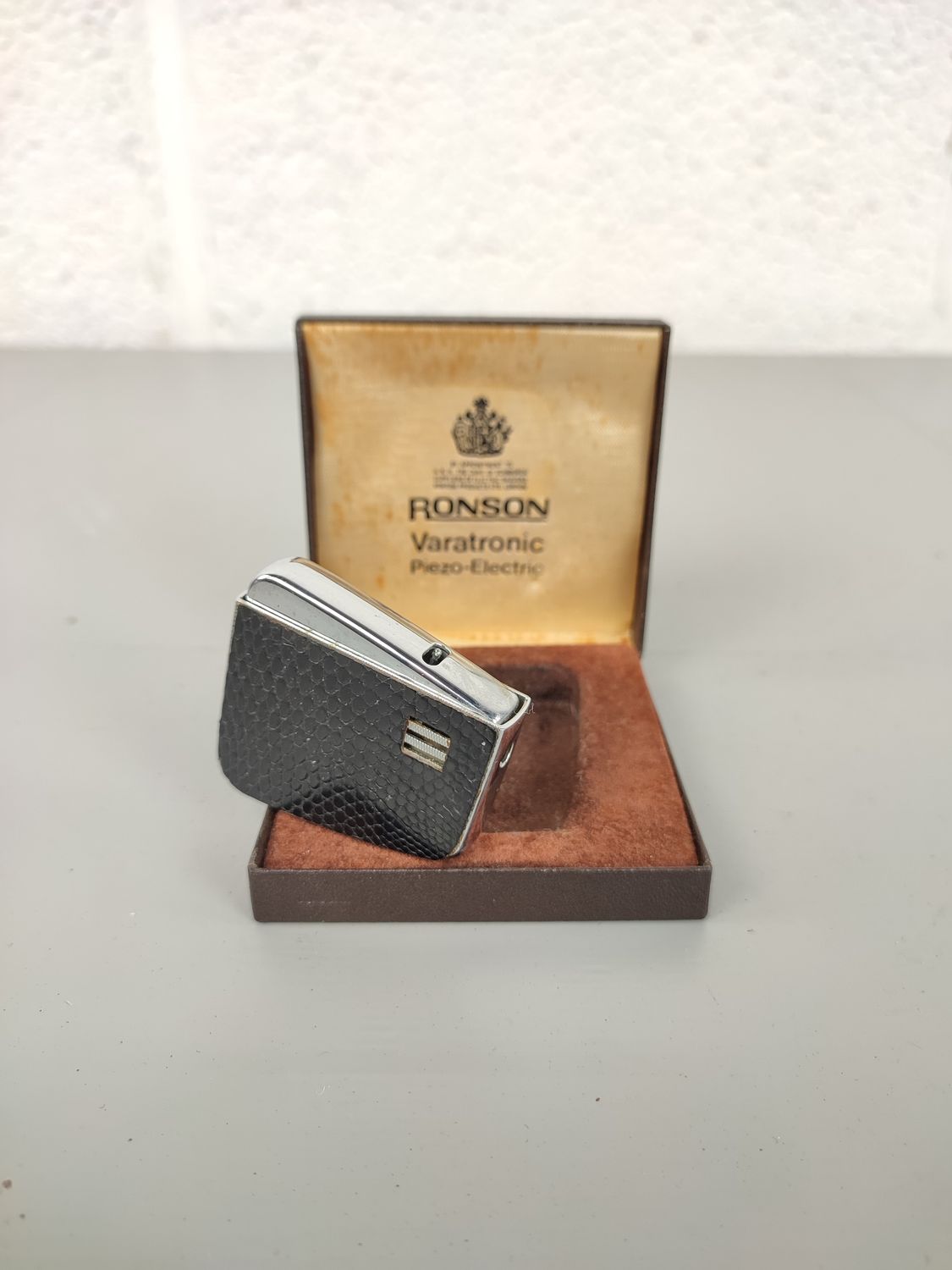 Vintage Ronson lighter
