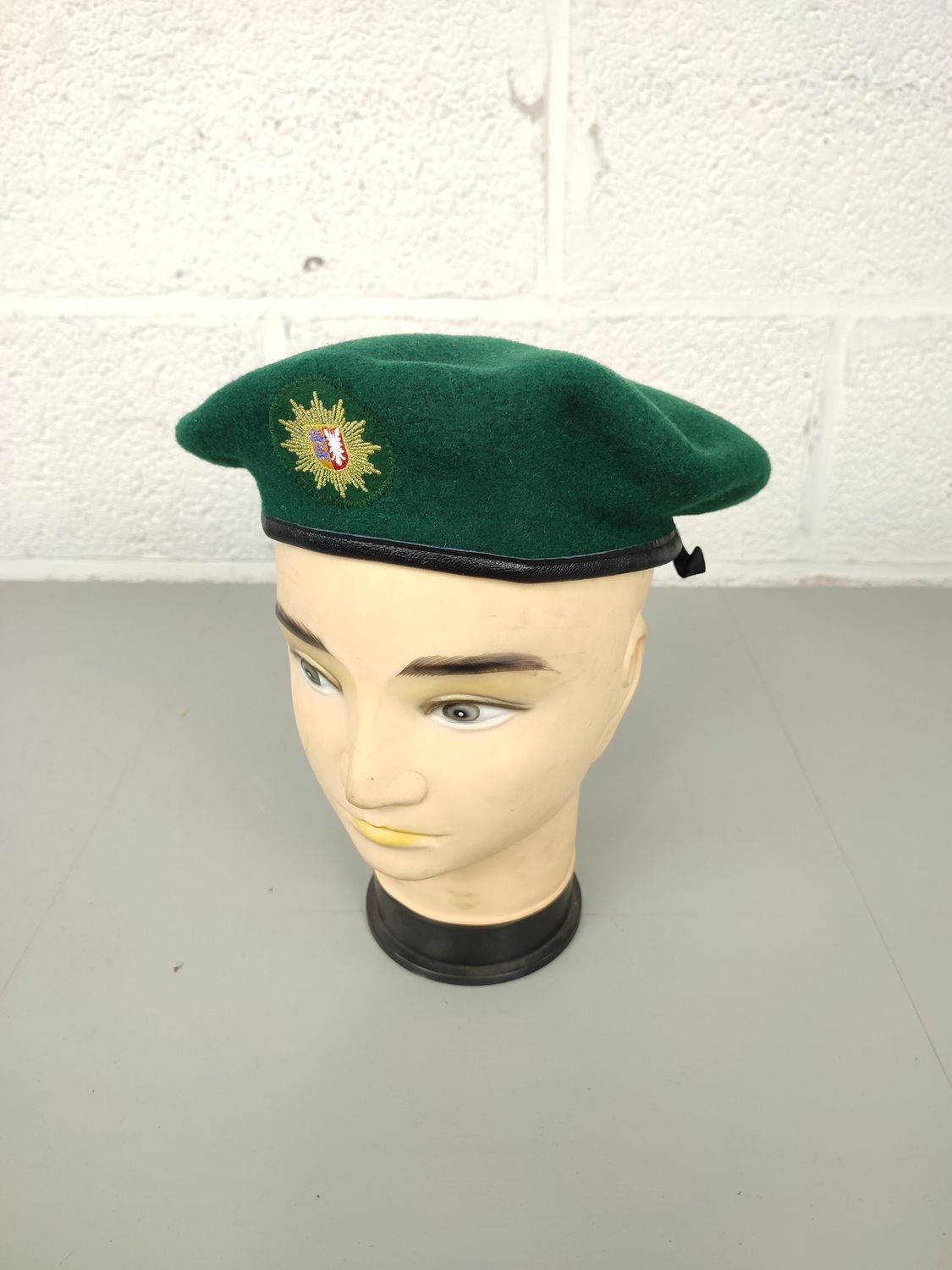 German police beret