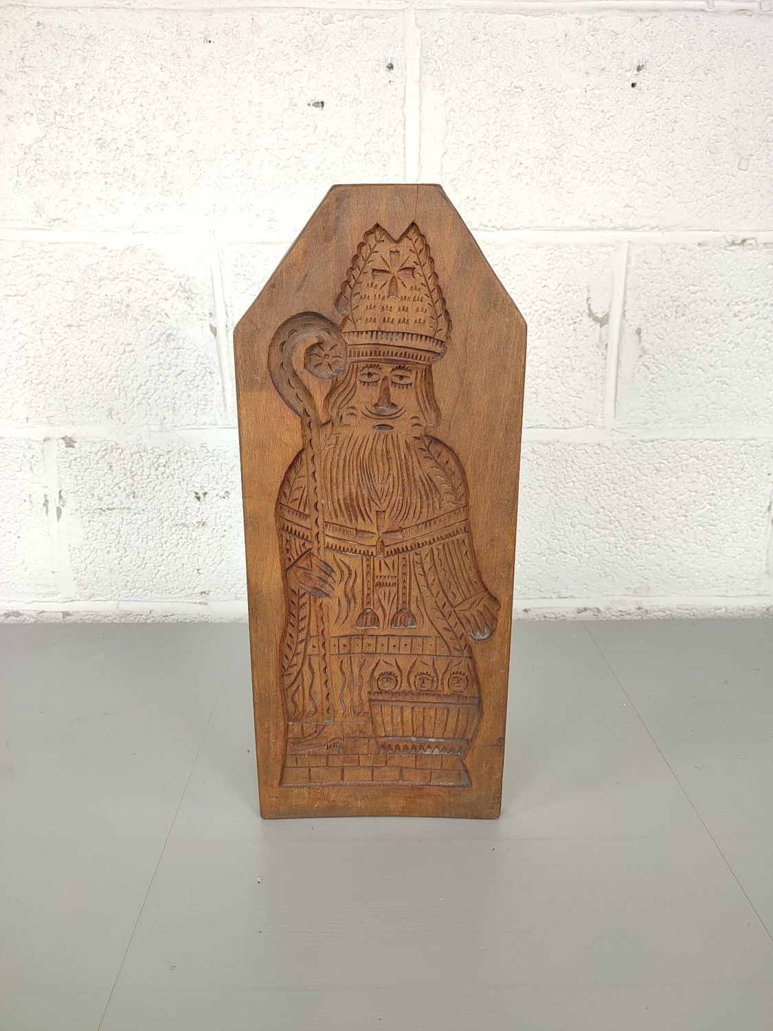 Wooden gingerbread shape / mold