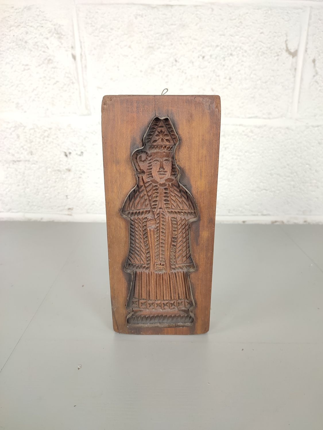 Wooden gingerbread shape / mold