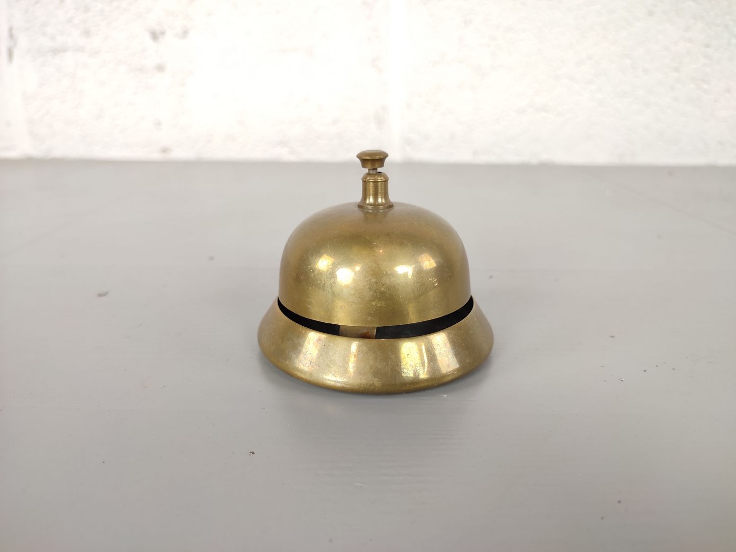 Brass counter bell