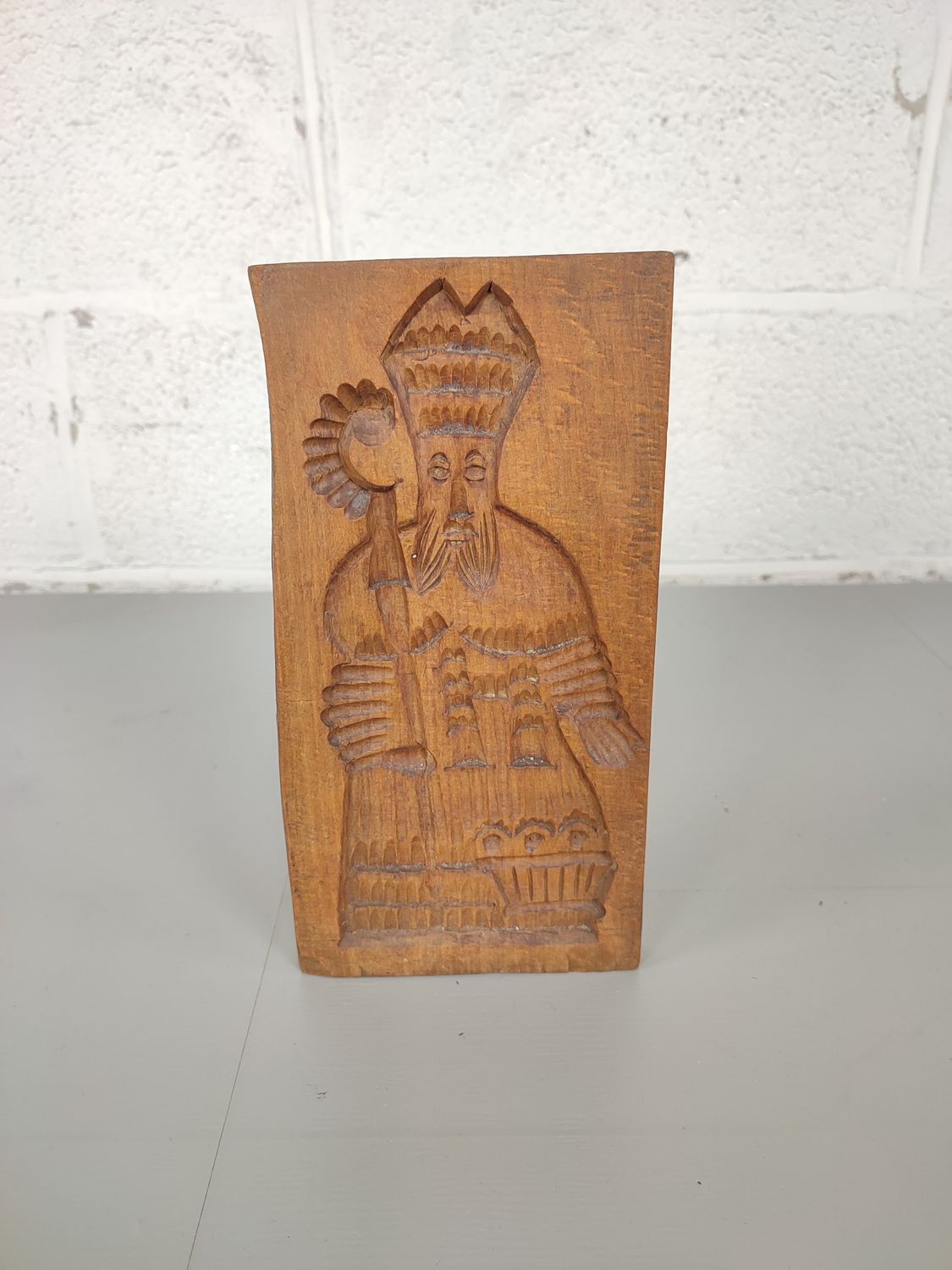 Wooden gingerbread shape / mold