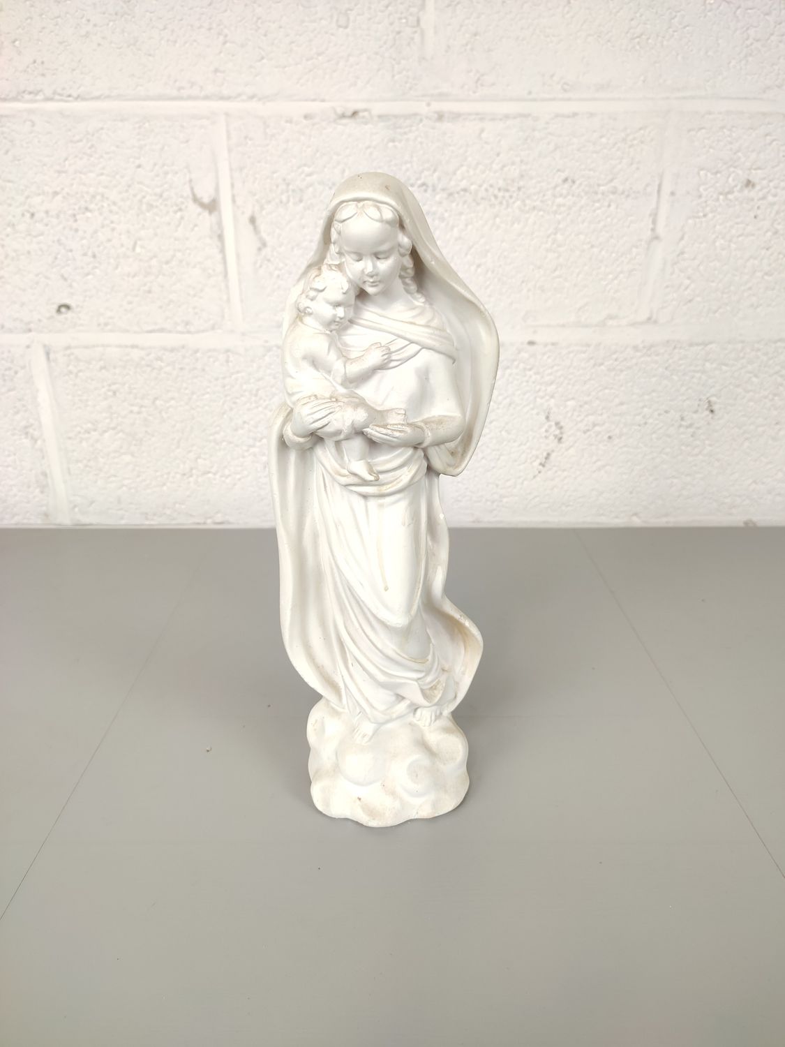 Plaster statue of Mary by Guelfi