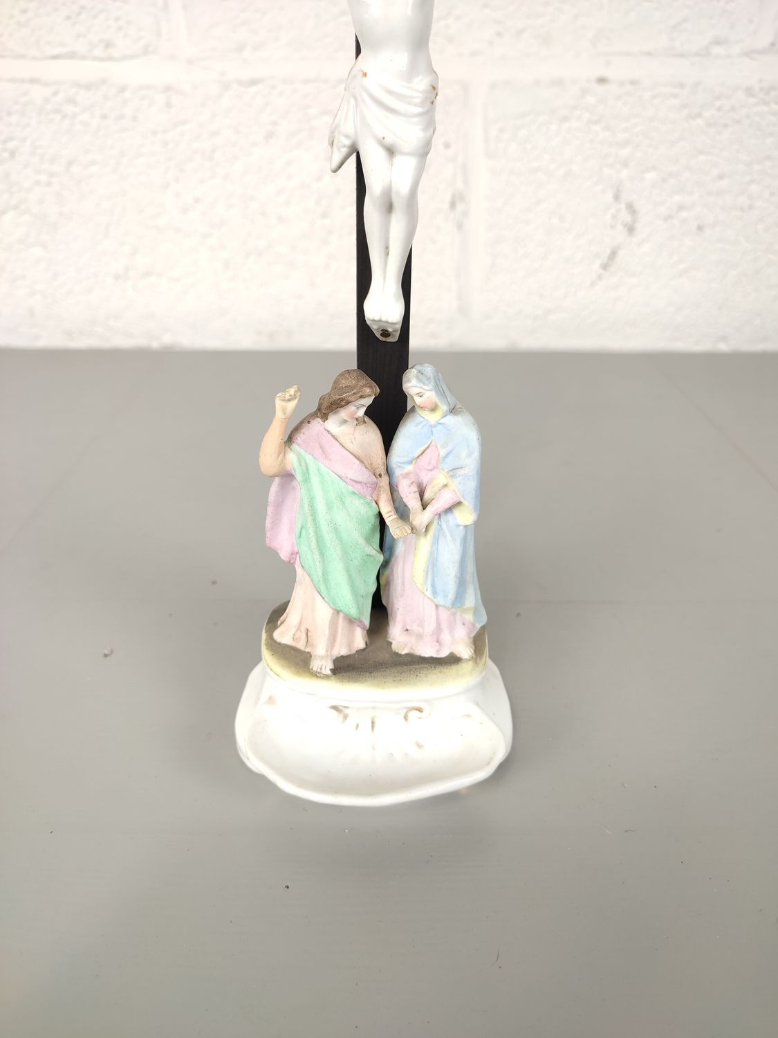 Antique 'vieux Andenne' crucifix