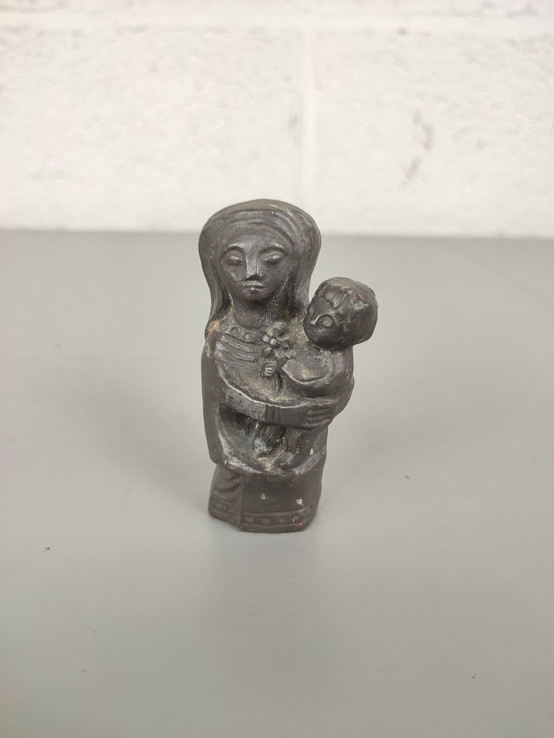 Pewter figurine Arlette Laurent Dray