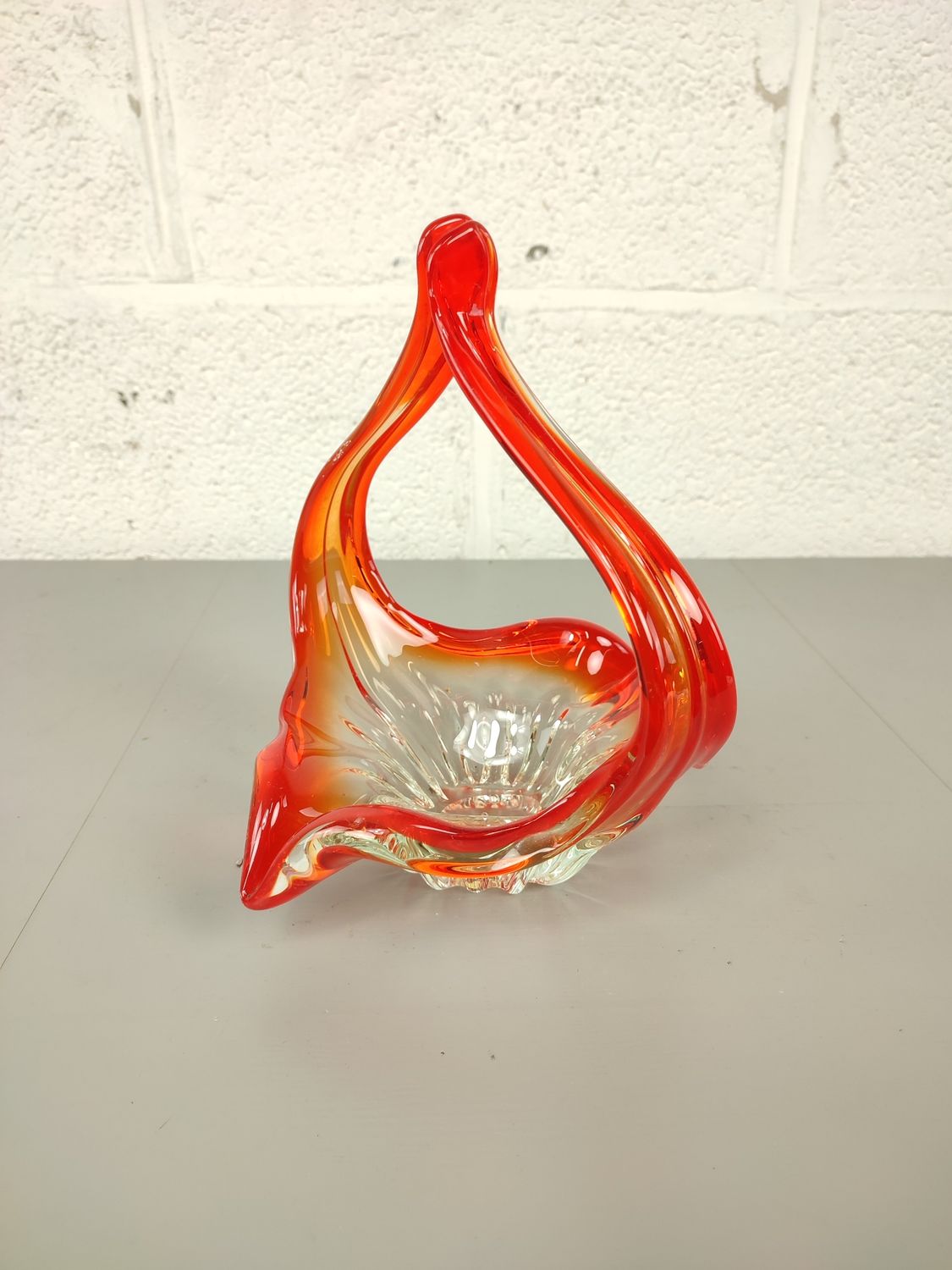 Glass bowl Artisanat Belge