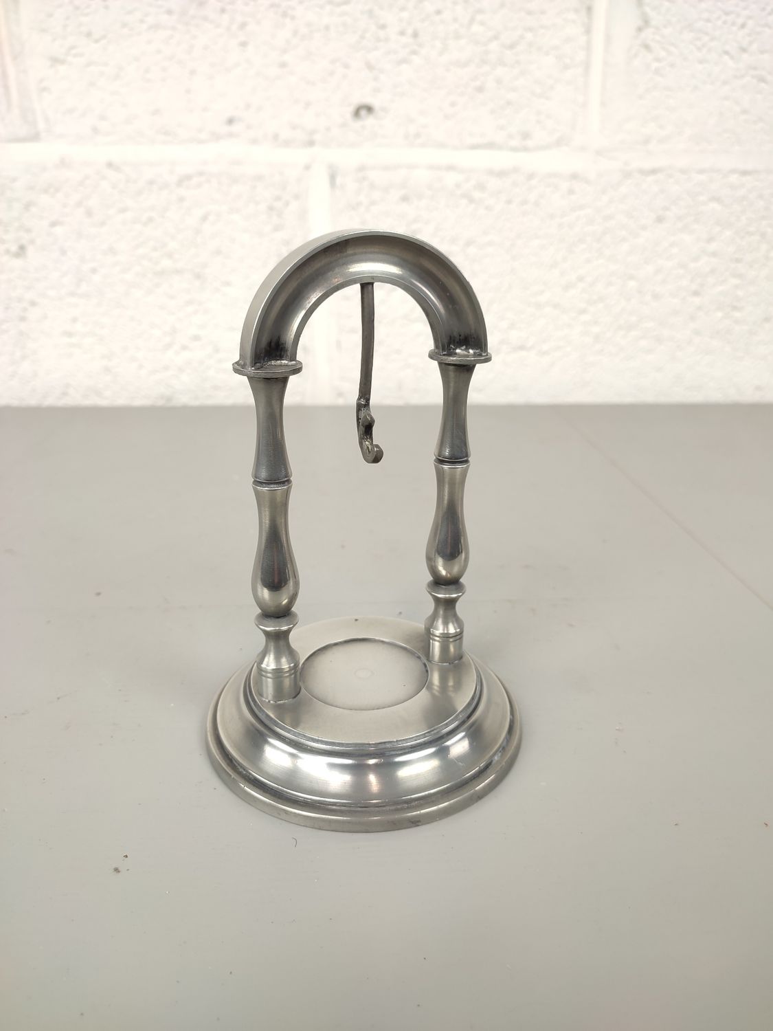 Tin pocket watch holder