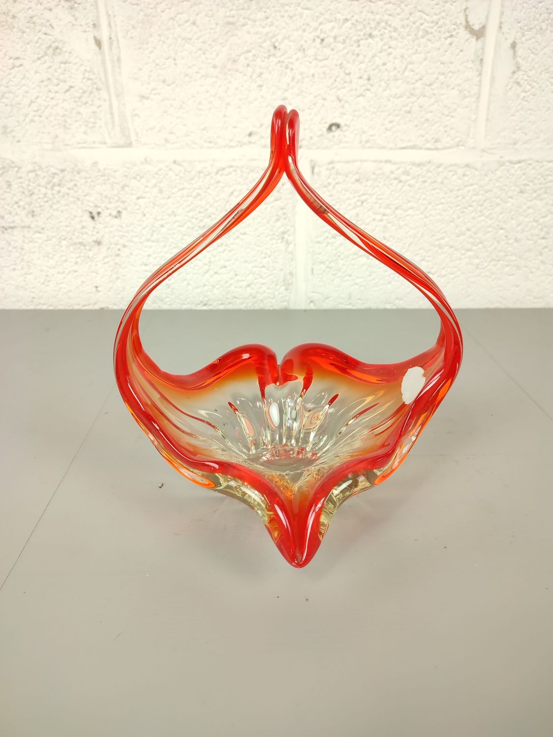 Glass bowl Artisanat Belge