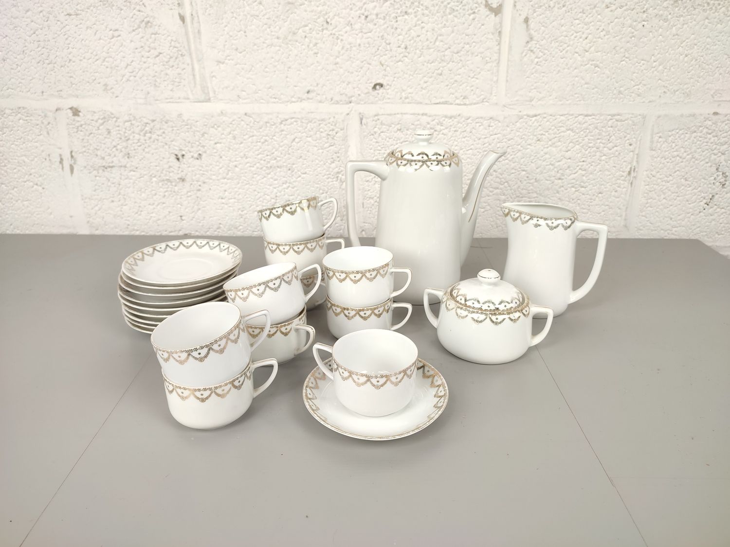 Victoria coffee service