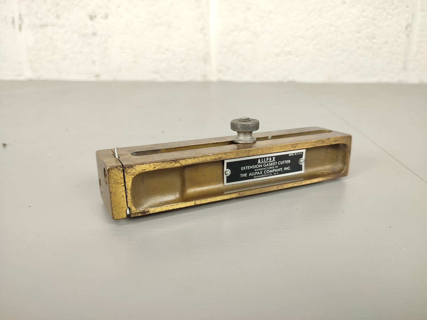 Allpax extension gasket cutter