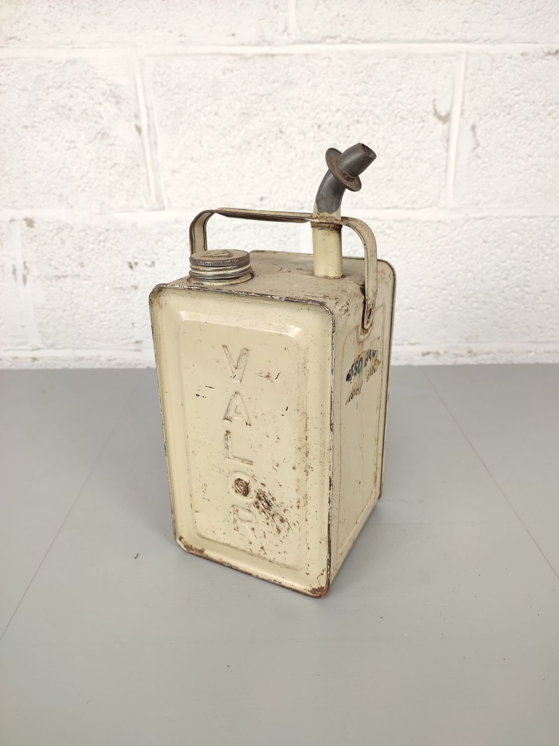 Old Valor / Esso Blue paraffin container