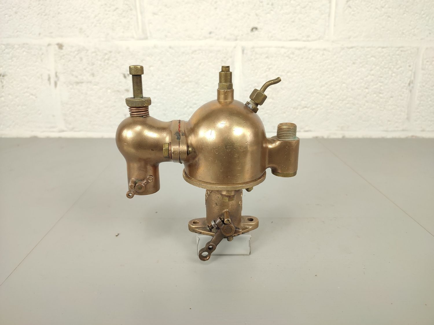 Antique Schebler D carburetor