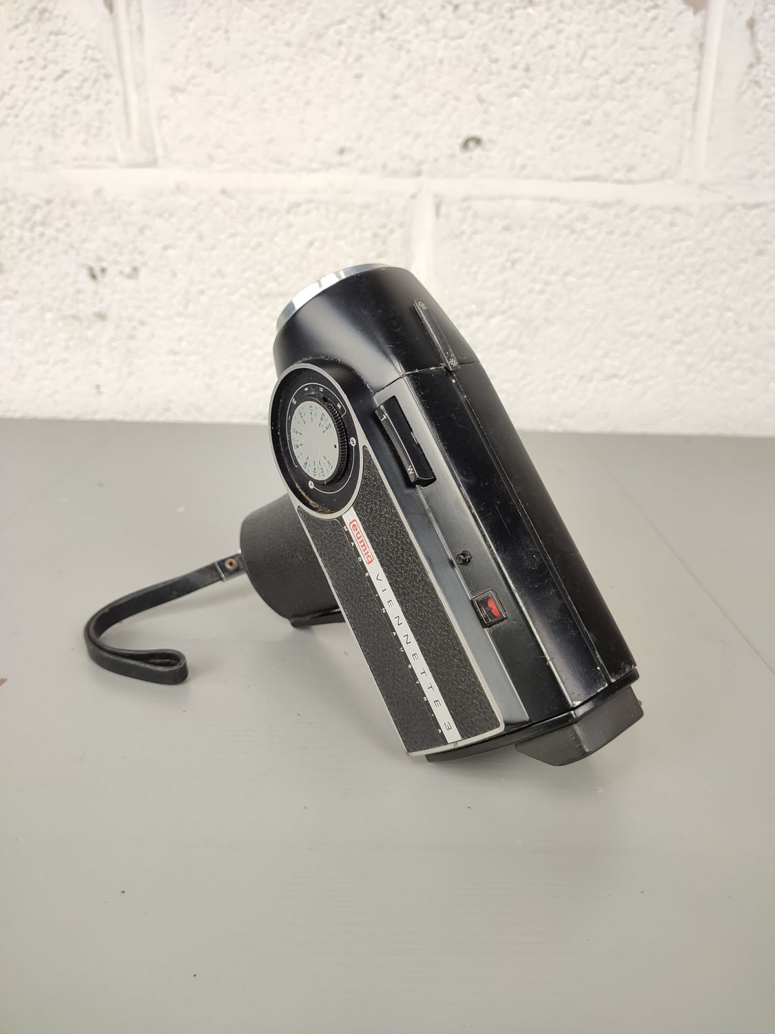 Eumig Viennette 3 super 8 camera