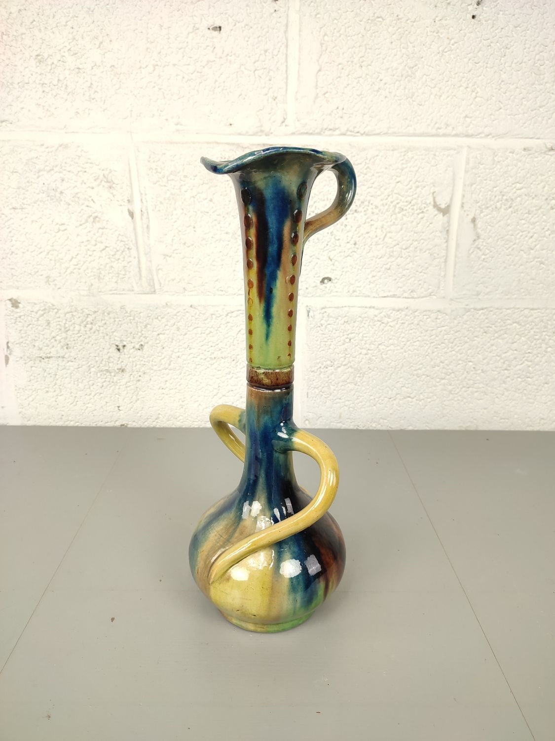 Vase in Flemish earthenware 44cm