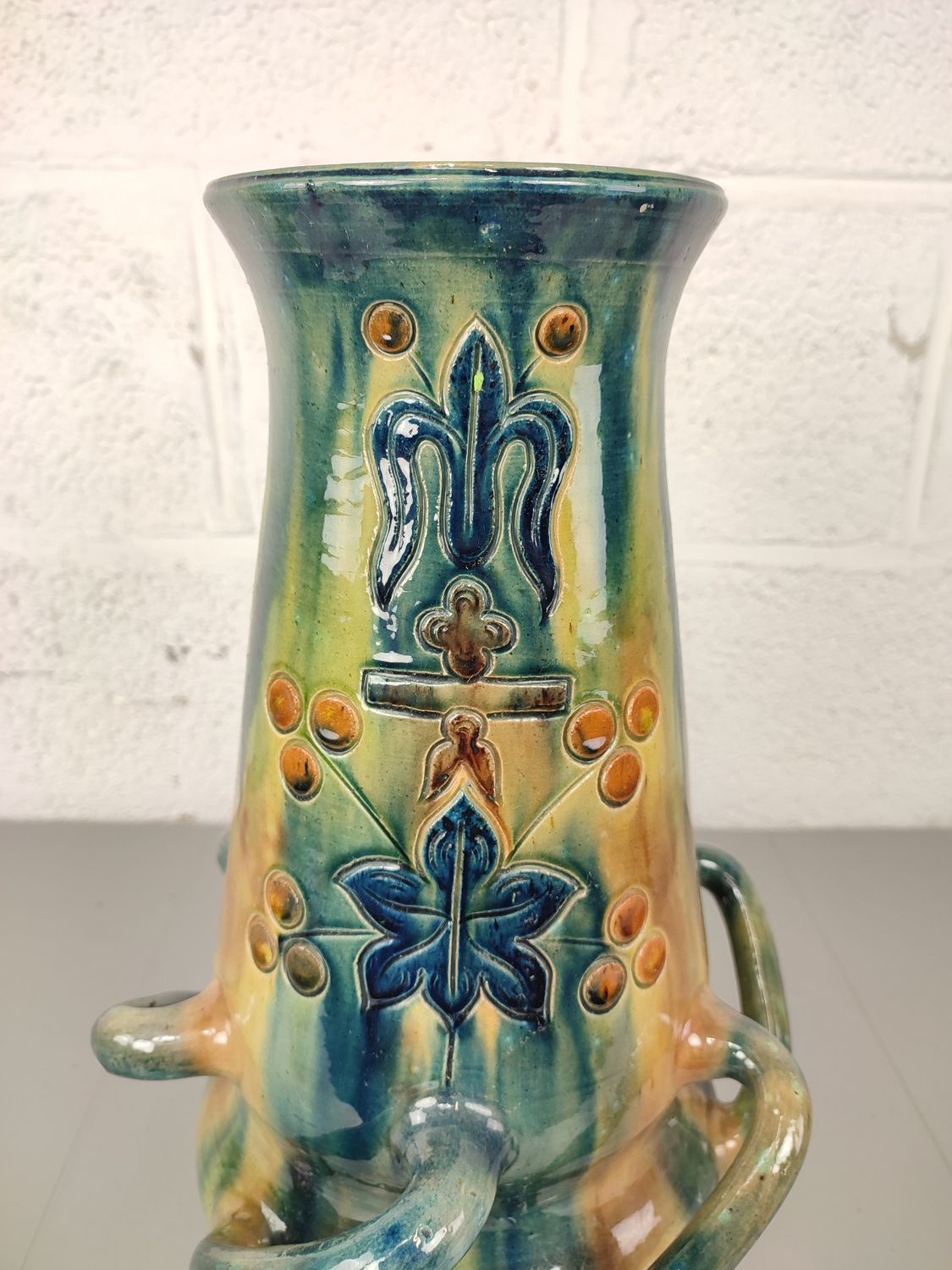 Vase in Flemish earthenware 44cm