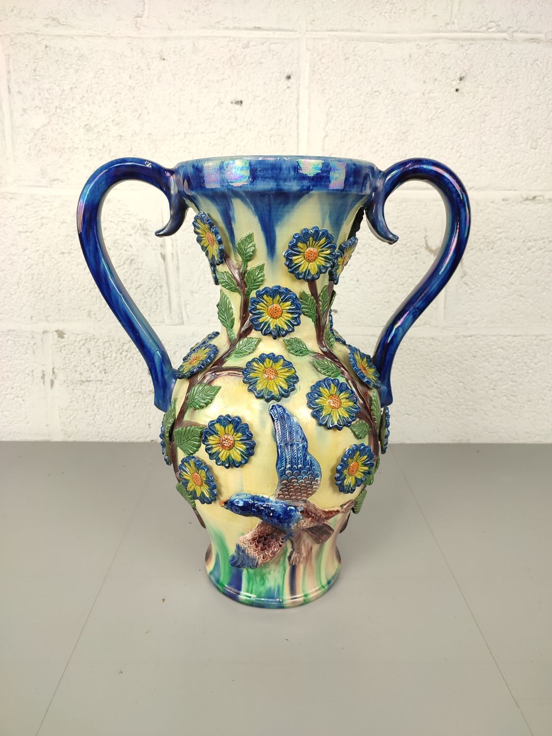 Vase in Flemish earthenware 50cm