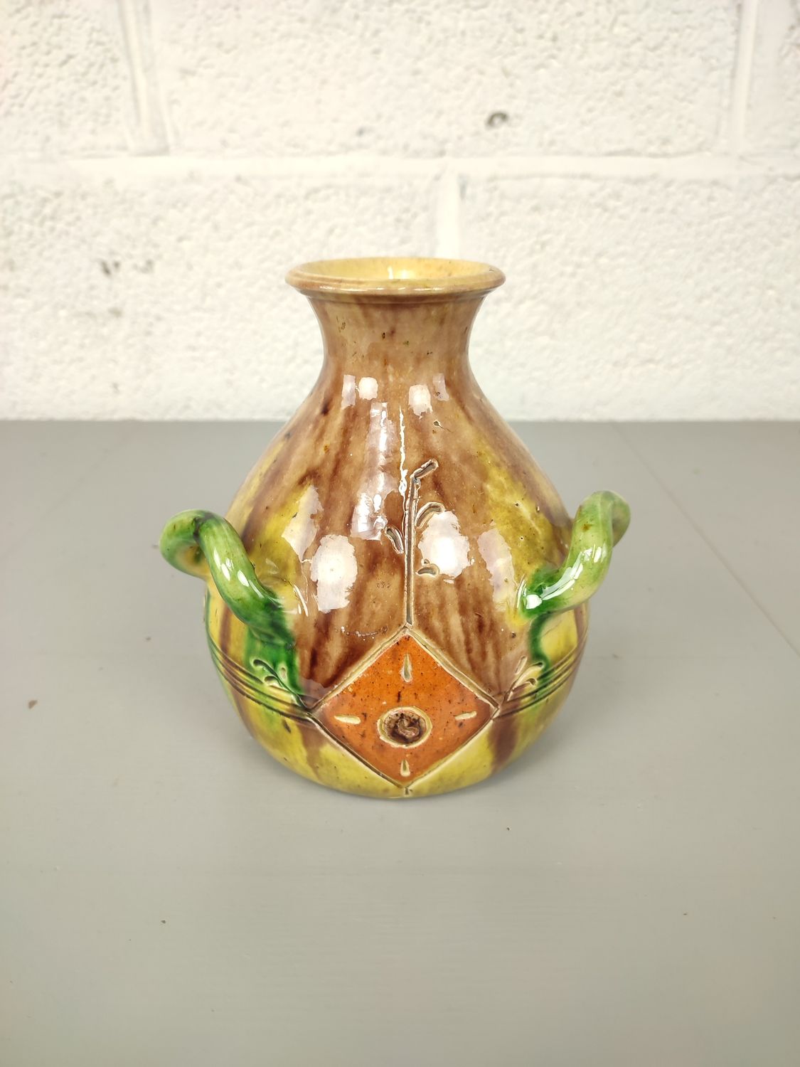 Vase in Flemish earthenware 19cm