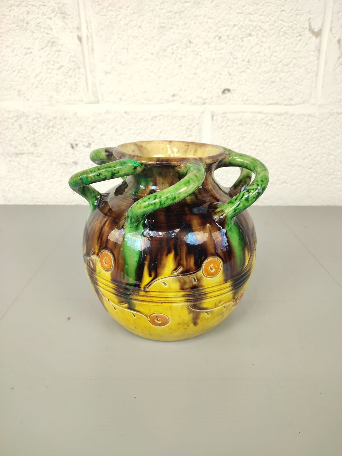 Vase in Flemish earthenware 20cm