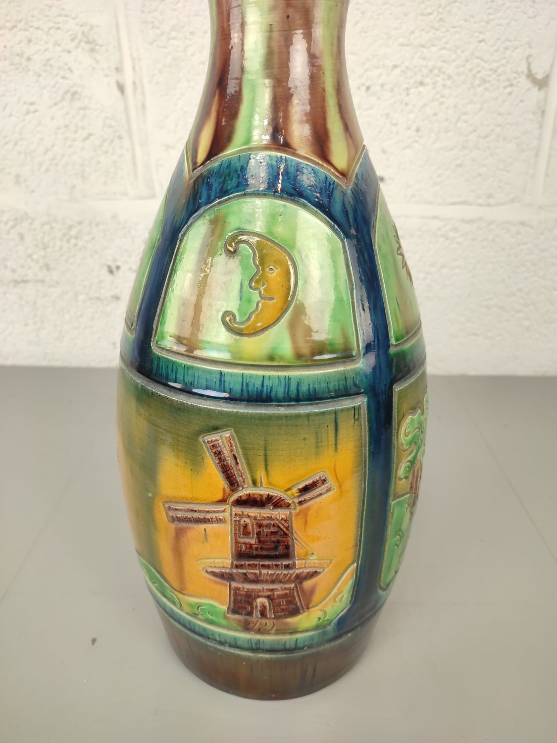 Vase in Flemish earthenware 46cm