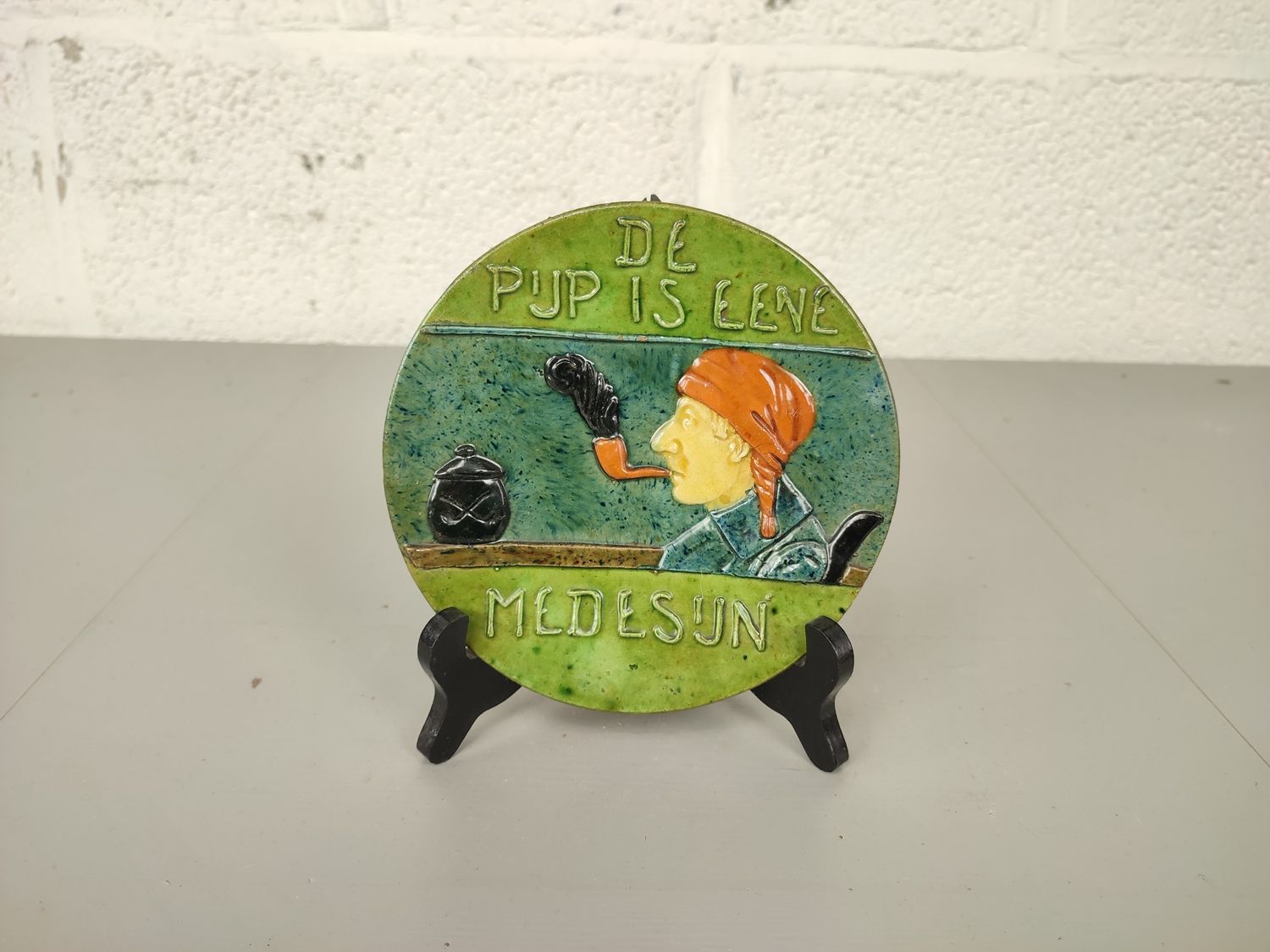 Flemish earthenware with saying