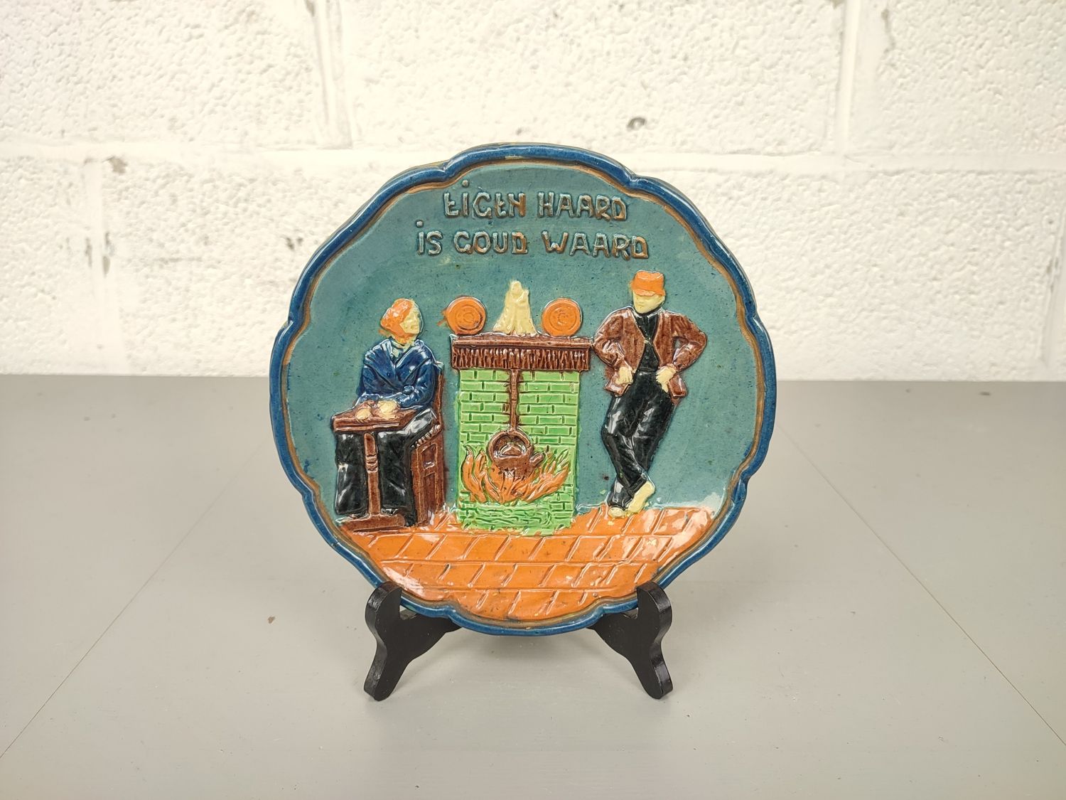 Flemish earthenware with saying