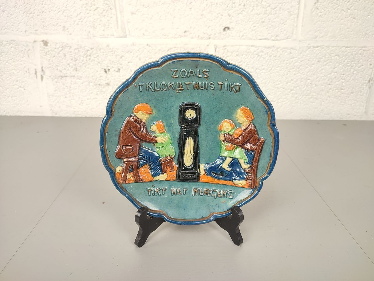 Flemish earthenware with saying