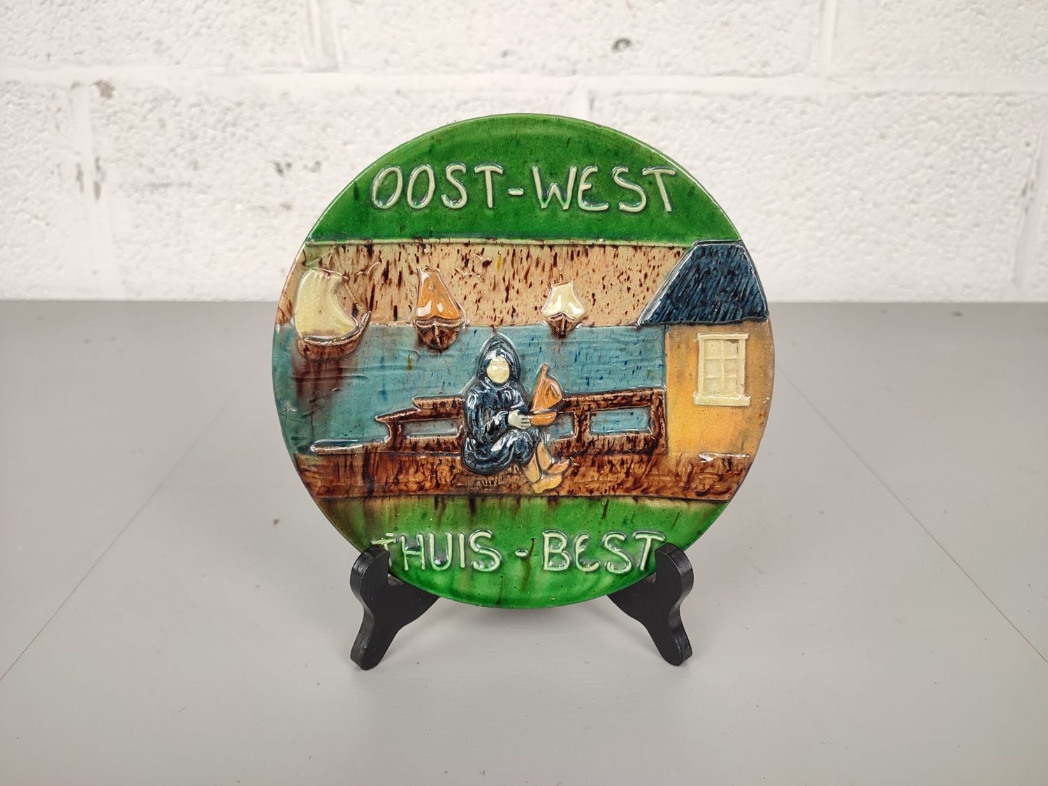 Flemish earthenware with saying