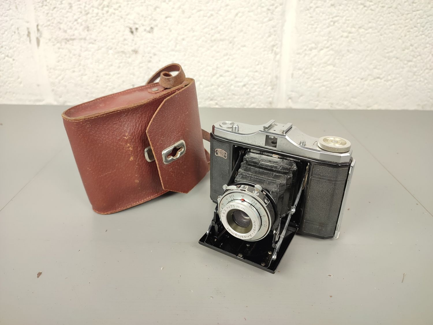 Zeiss Ikon Nettar camera
