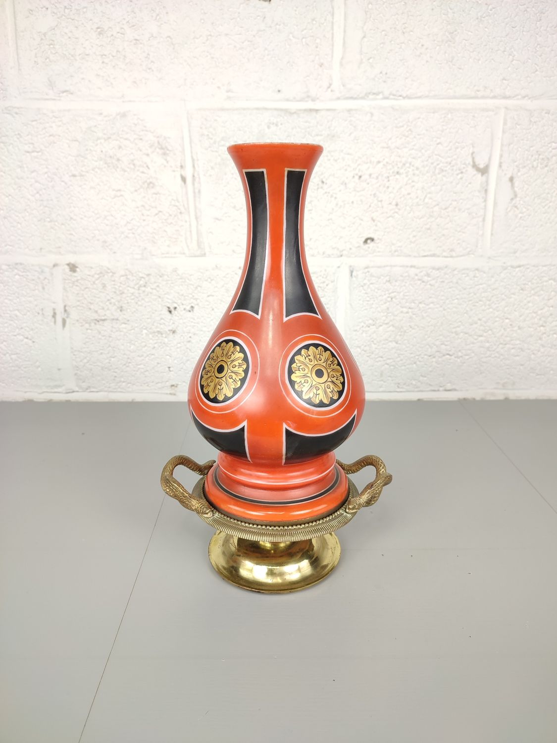 Antique bronze table lamp with opaline glass