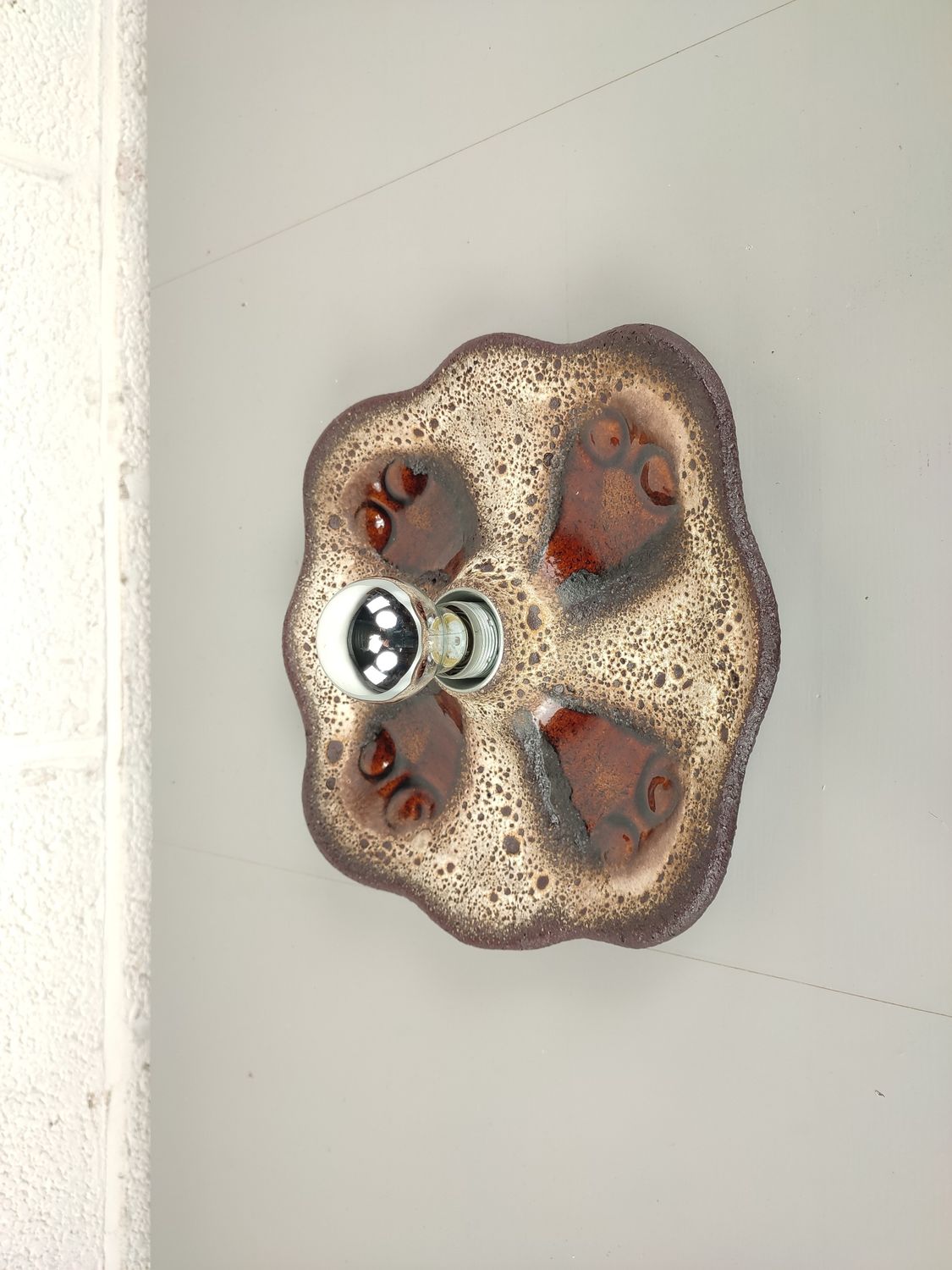 Vintage ceramic wall lamp