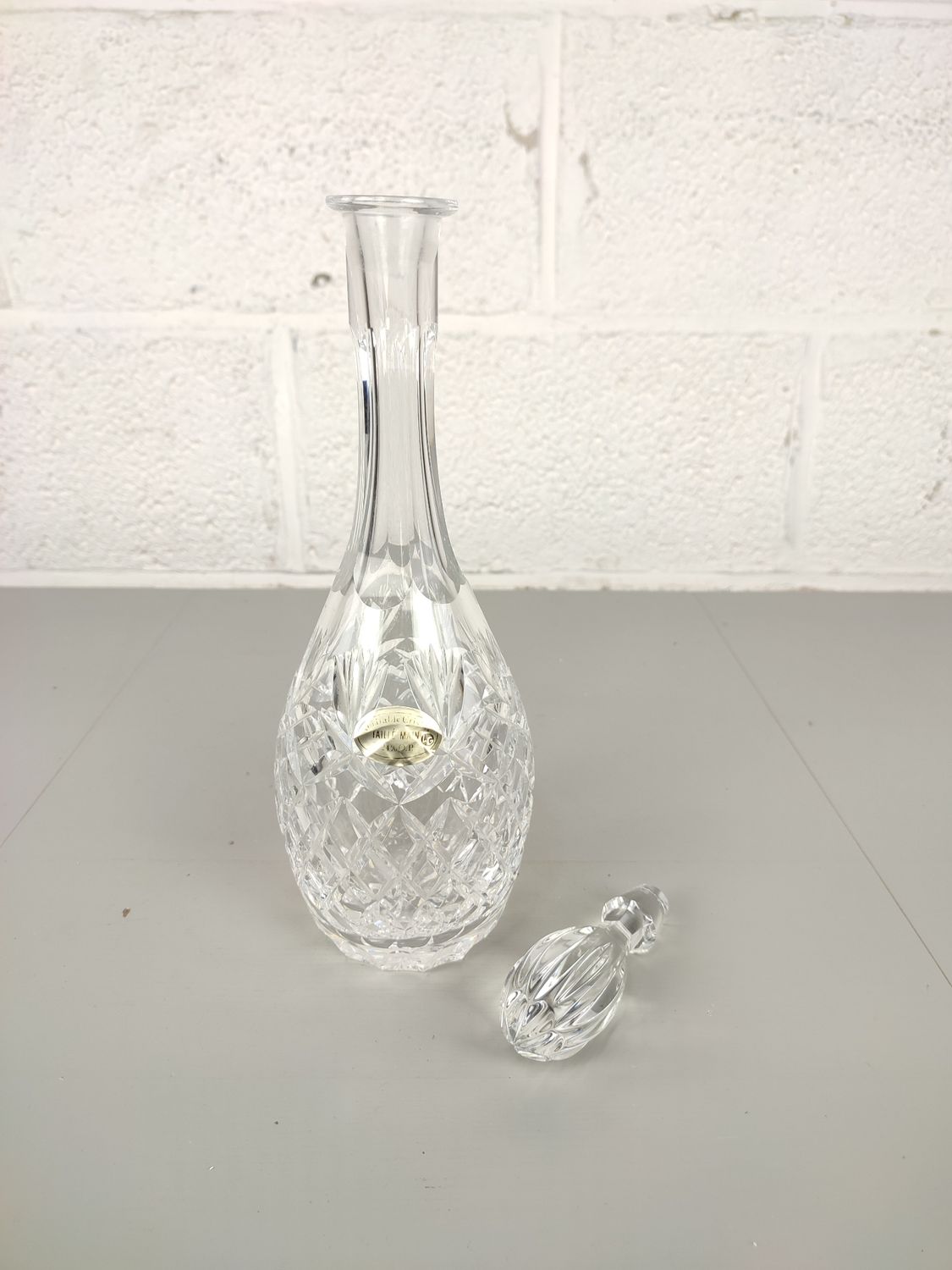 Crystal decanter