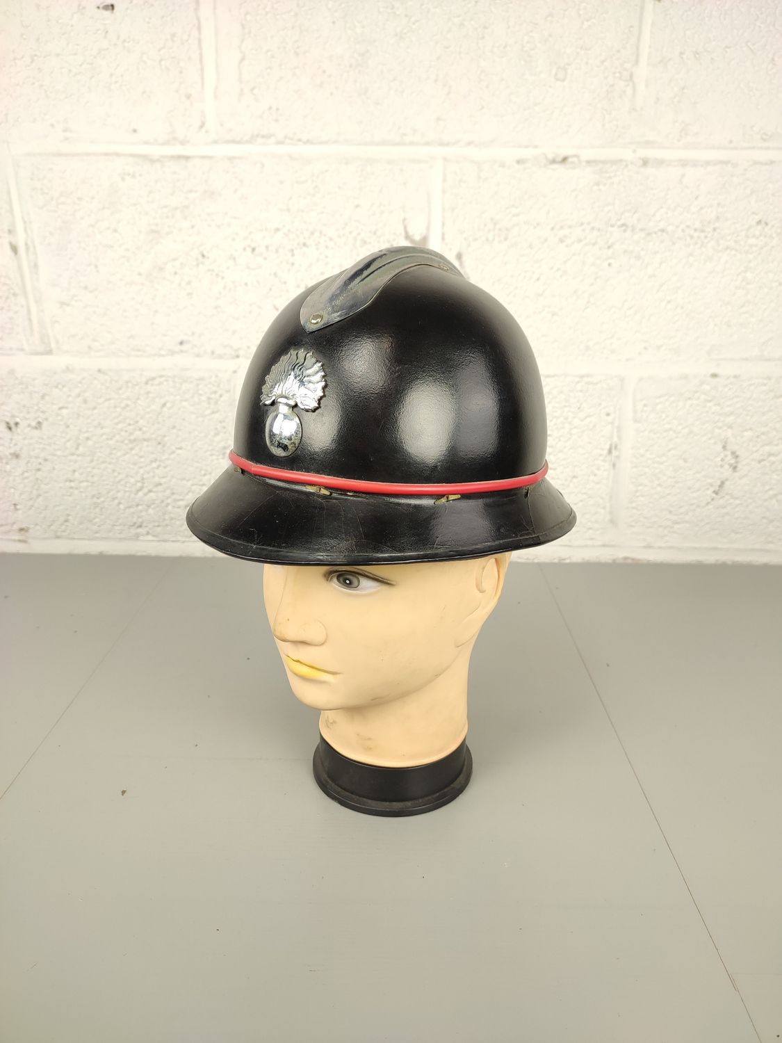 Belgian gendarmerie helmet