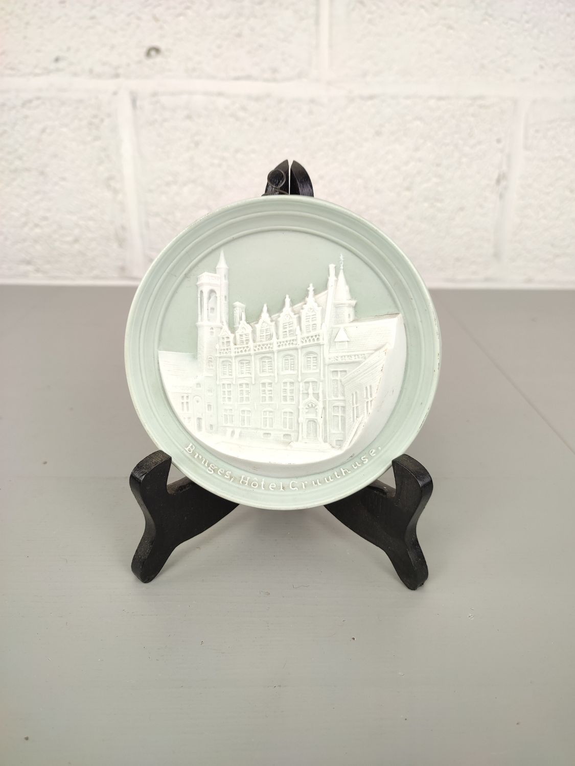 Biscuit plaque of hotel Gruuthuse in Bruges