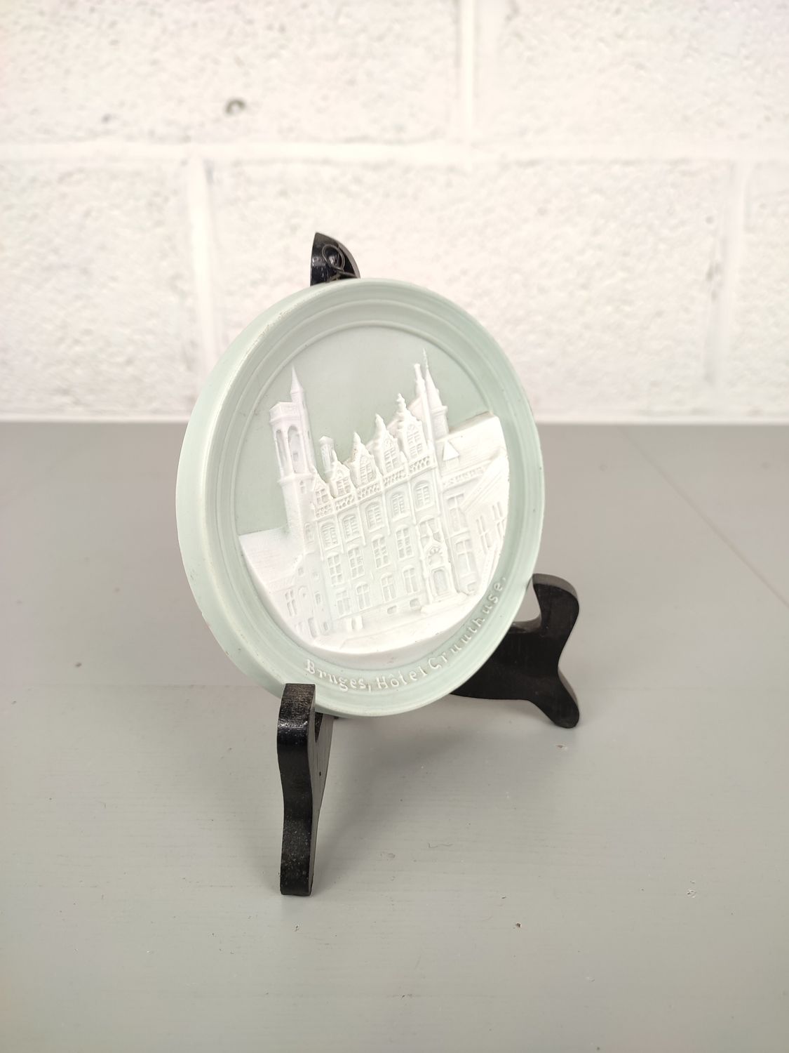 Biscuit plaque of hotel Gruuthuse in Bruges