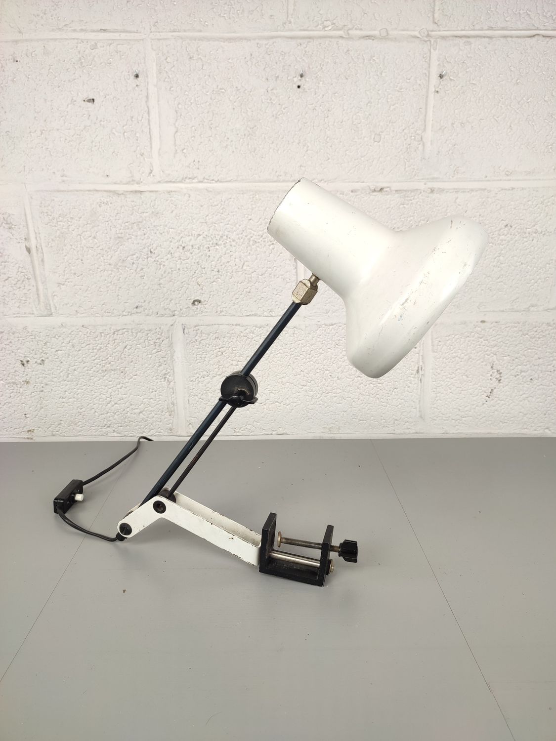Black and white hinge lamp