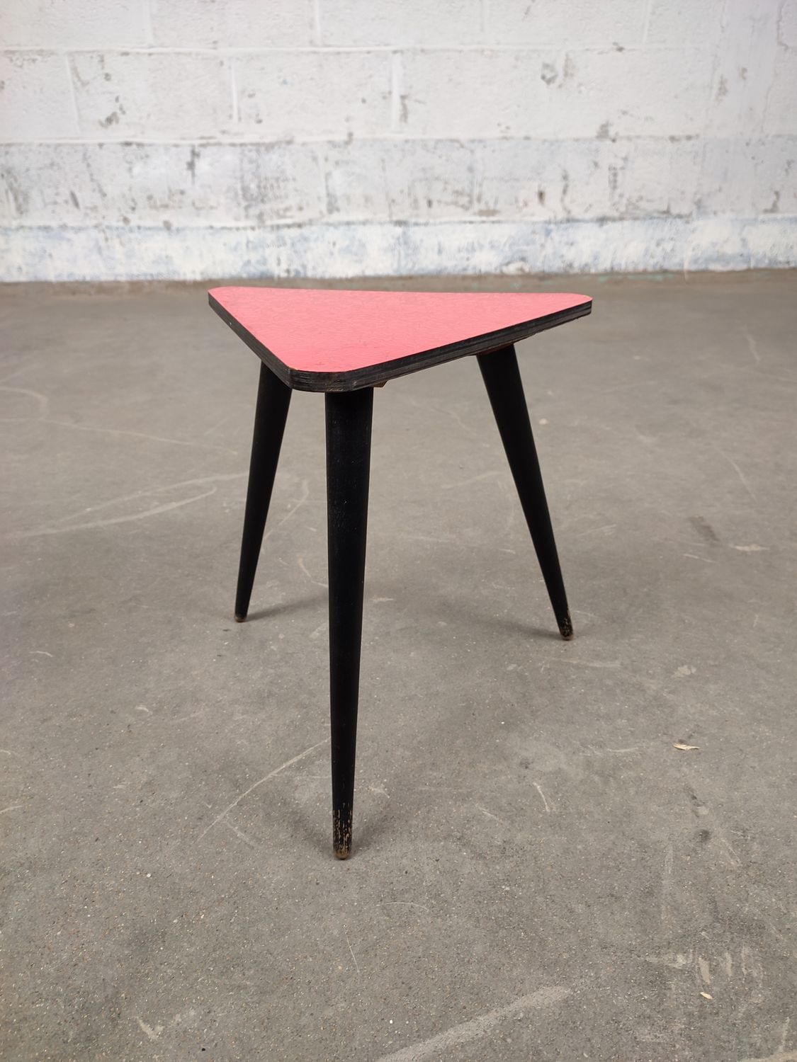 Vintage plant table