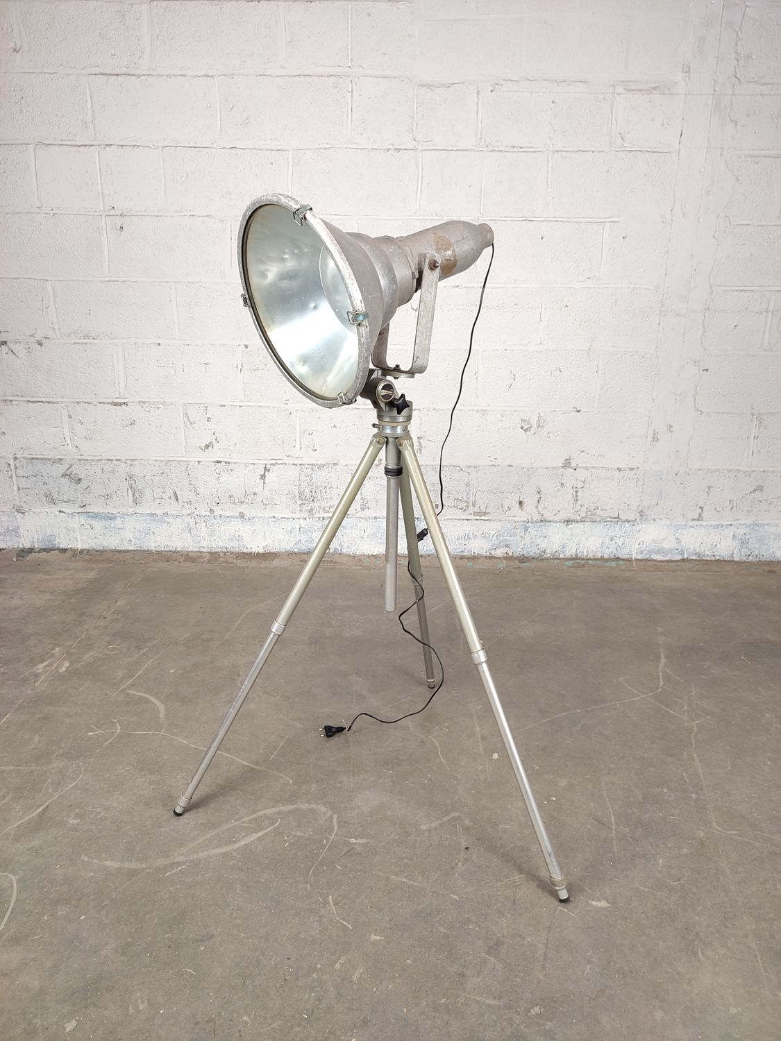 Large spotlight on a tripod