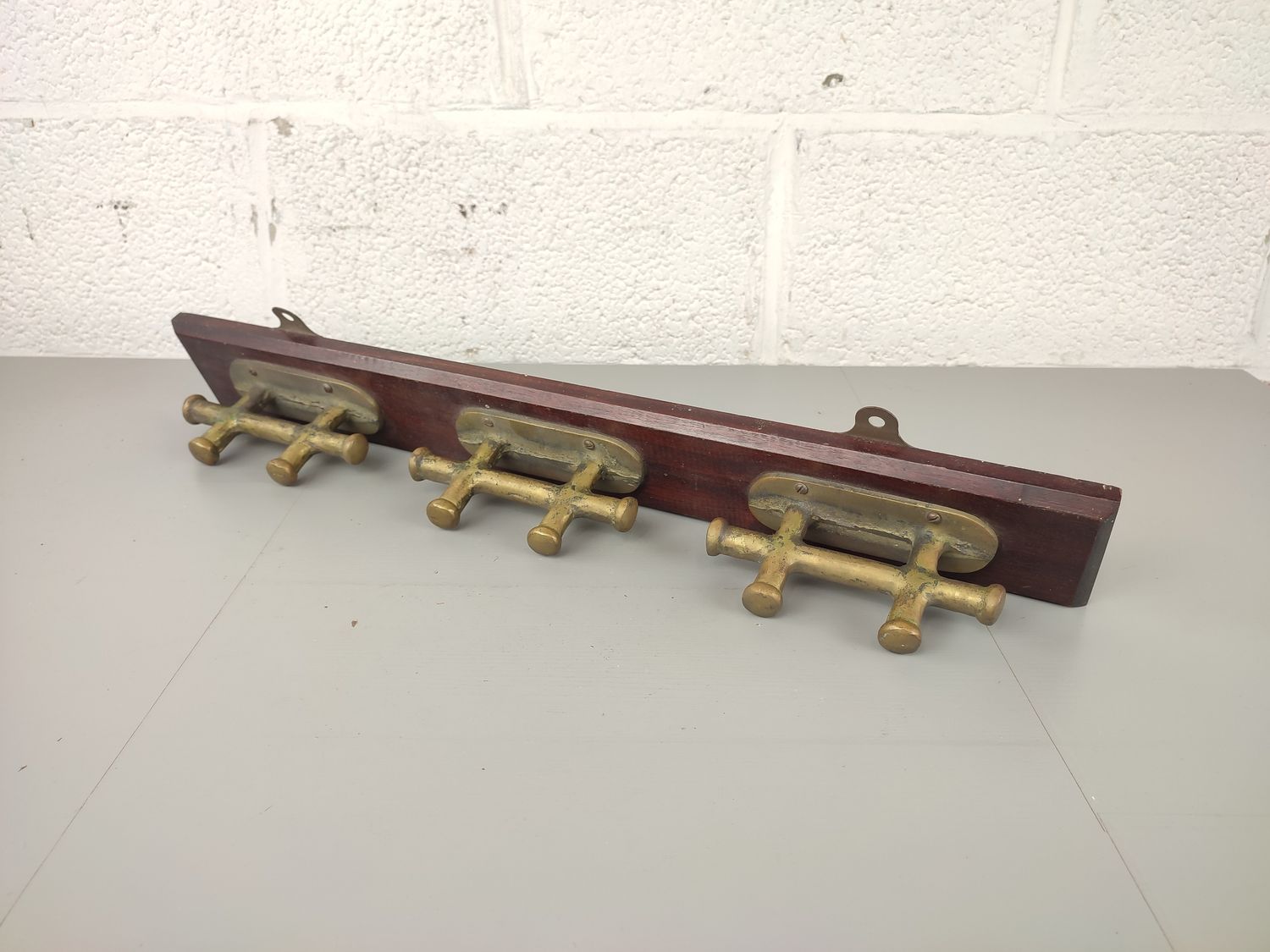 Bronze ship&#39;s bollard coat rack