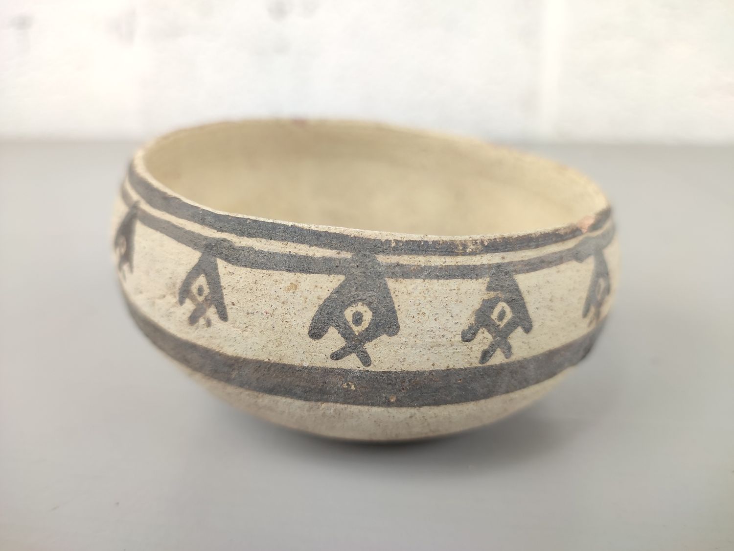 Antique Chancay bowl from Peru (1300-1450 a.d.)
